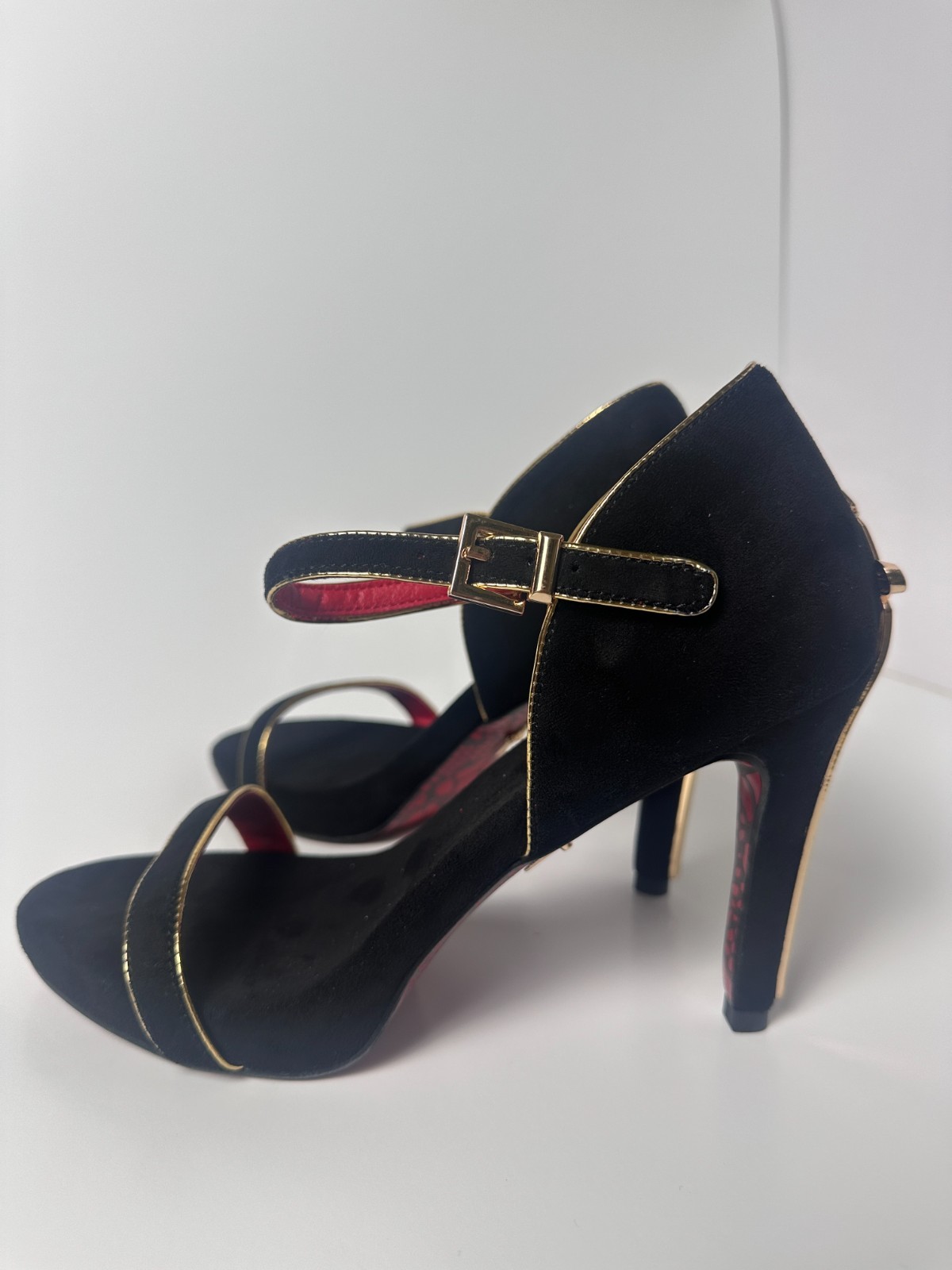 Cesare Paciotti Ankle Strap Dagger Heels EU 39 Gold Swords (Read Description)