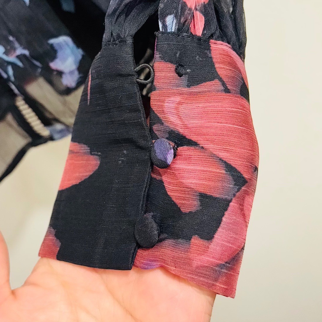 New Ted Baker London Neeveh Floral Ladder Trim Velvet Top Black Mock Neck Sz 4