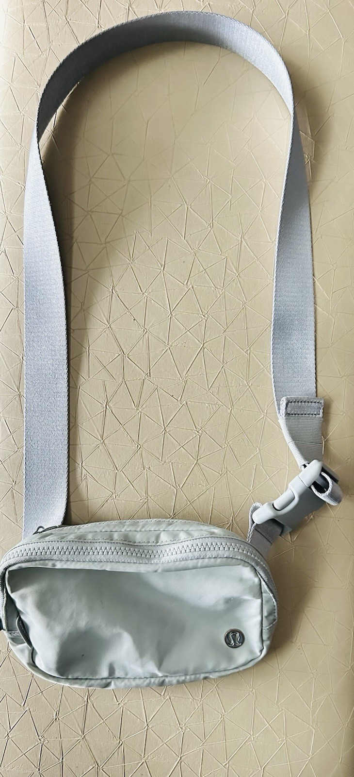 Lululemon Everywhere Belt Bag (Unisex)