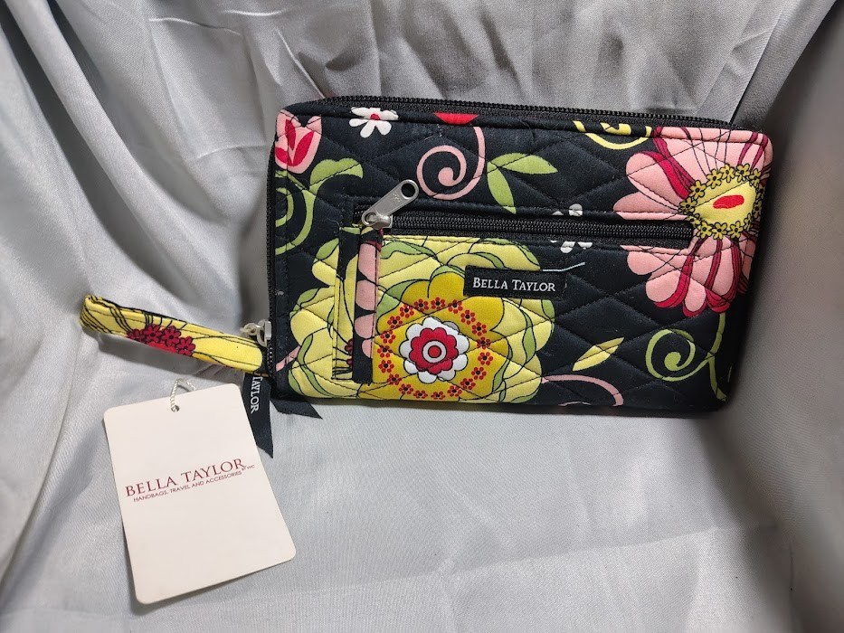 Vintage Bella Taylor Wrist Strap Wallet Vibrant Floral