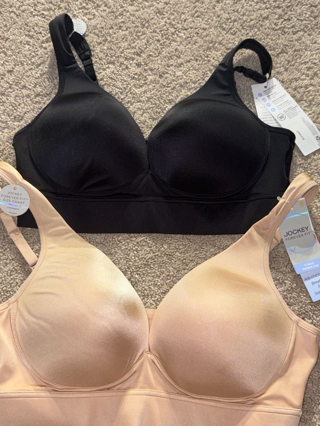 Jockey Forever Fit V-Neck Molded Cup Bras Size M (Set of 2)