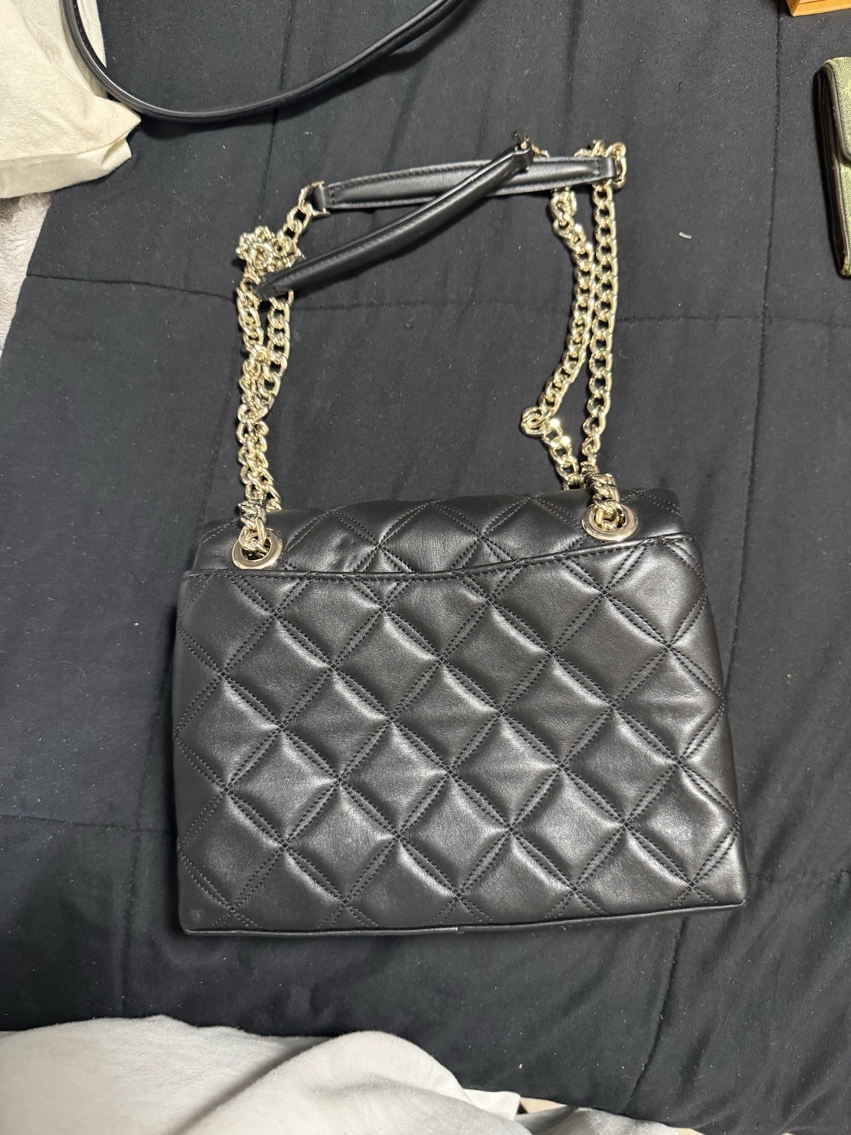 Black Medium Quilted Shoulder Bag Gold Chain Strap Turn Lock Lined Detach Strap