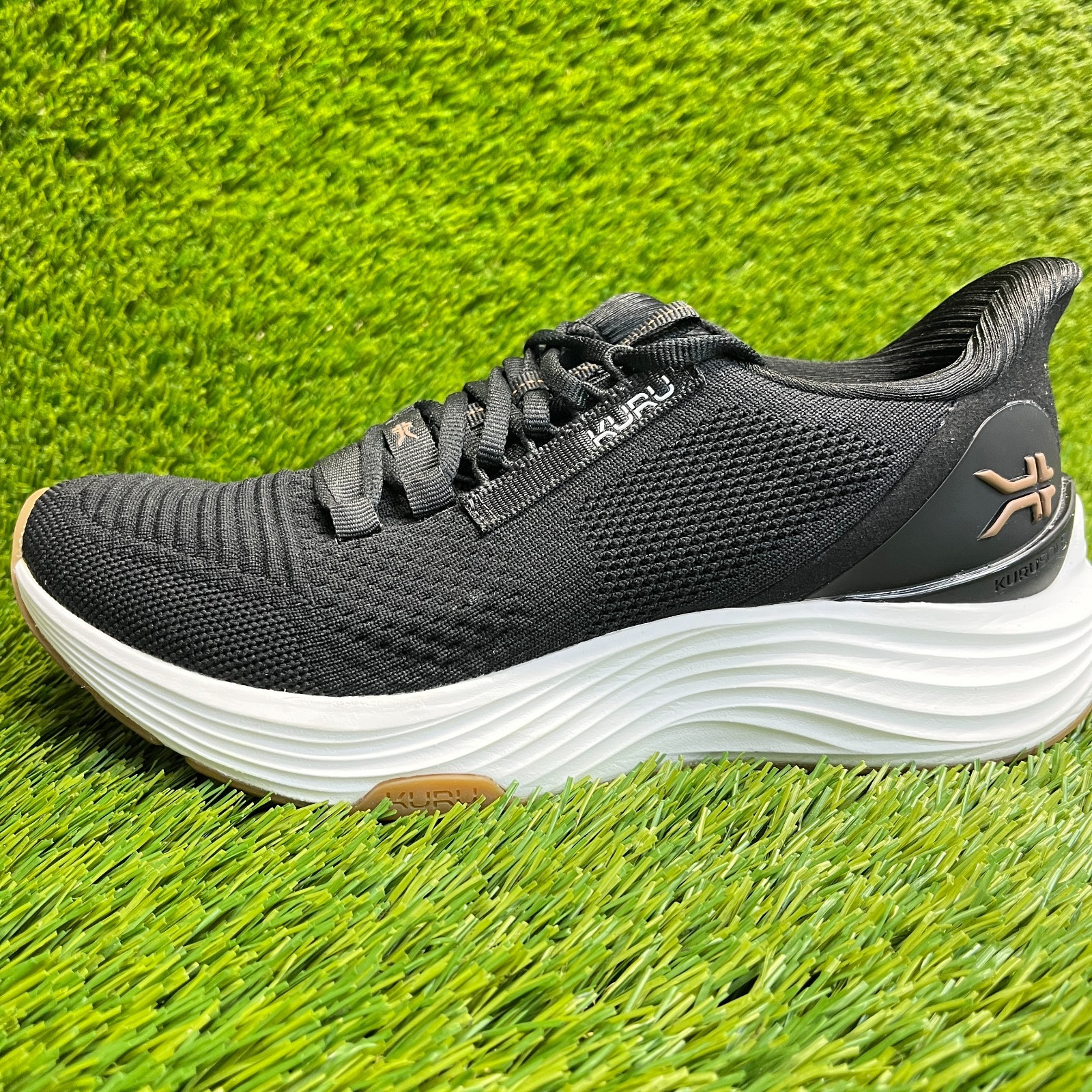 Kuru Atom 2 Womens Size 7 Black White Athletic Running Walking Shoes Sneakers
