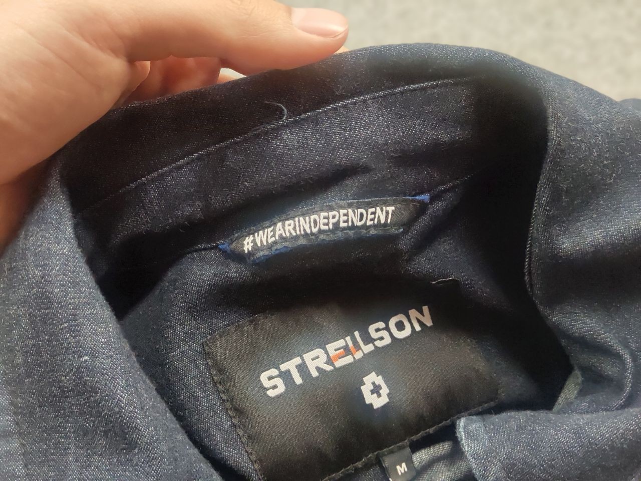 Strellson Classic Design dark blue denim Zip Jacket with collar and pockets