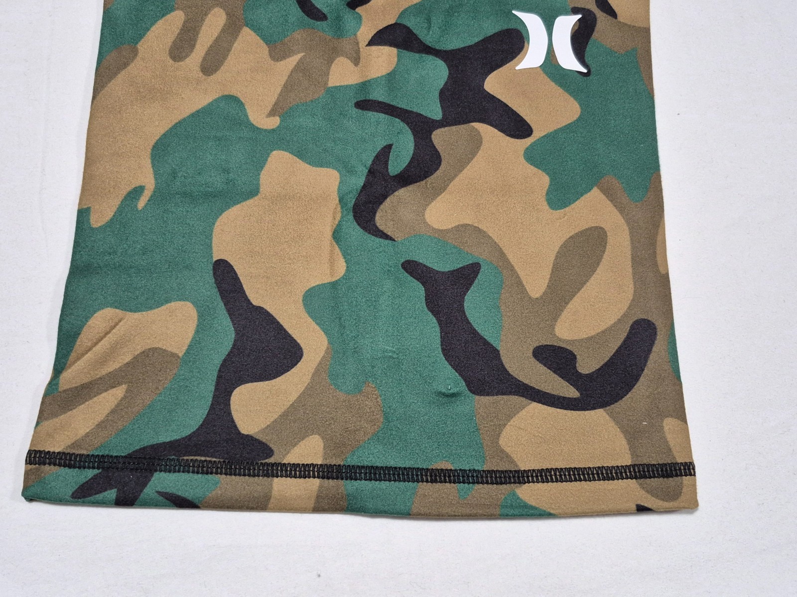 Hurley Multi-Functional Seamless Wear Gaiter Face Neck Warmer One Size Microflec