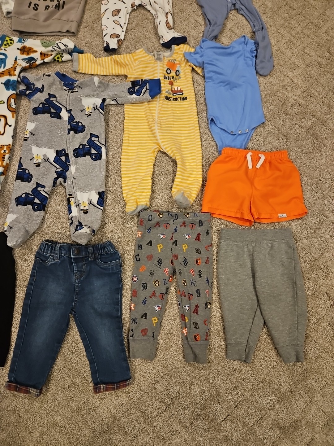 Baby Clothes, 6-9M & 6M, 17 Pieces, Variety, Long Sleeve, Pants, Clean!