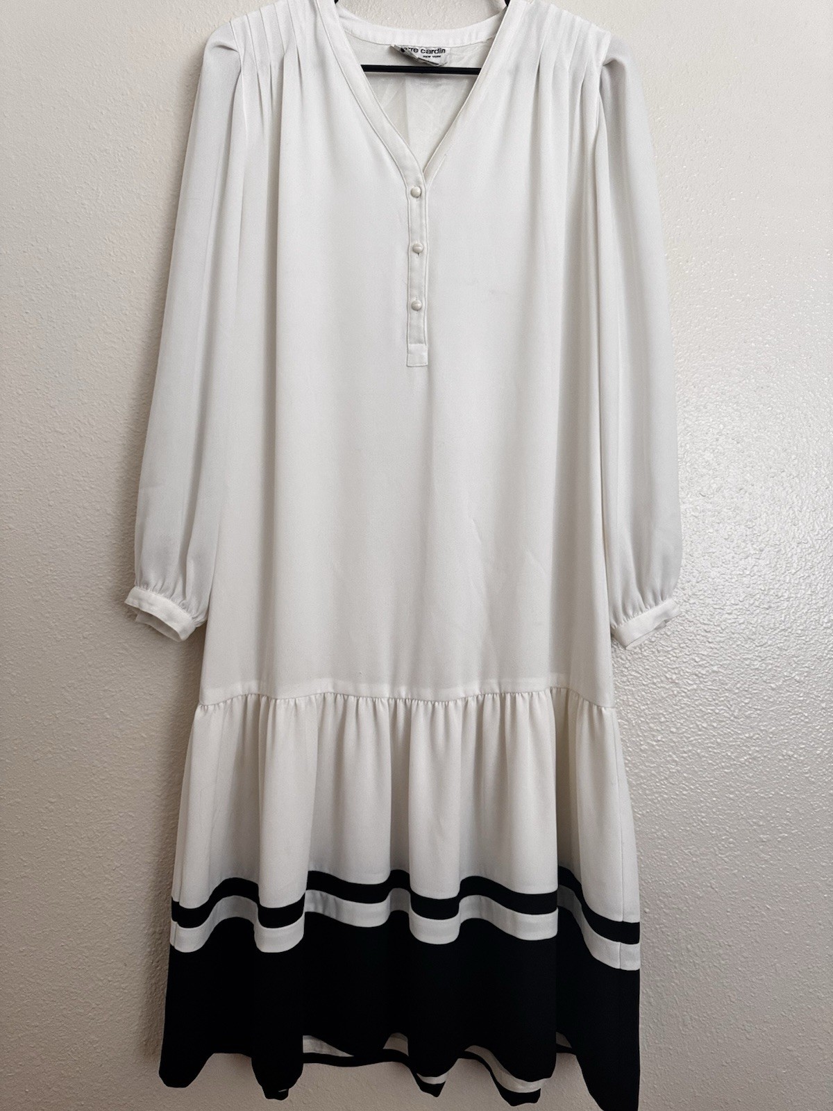 vintage pierre cardin paris NewYork Dress ivory and black,longsleeve drop waist