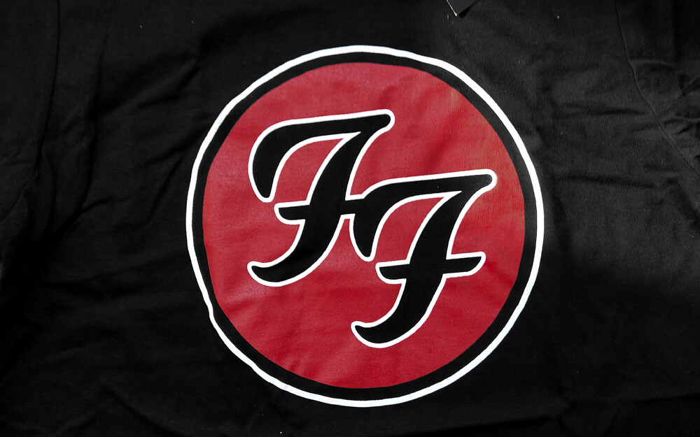 Official Foo Fighters T Shirt Red FF Logo Black New S M L XL XXL 3XL 4XL 5XL