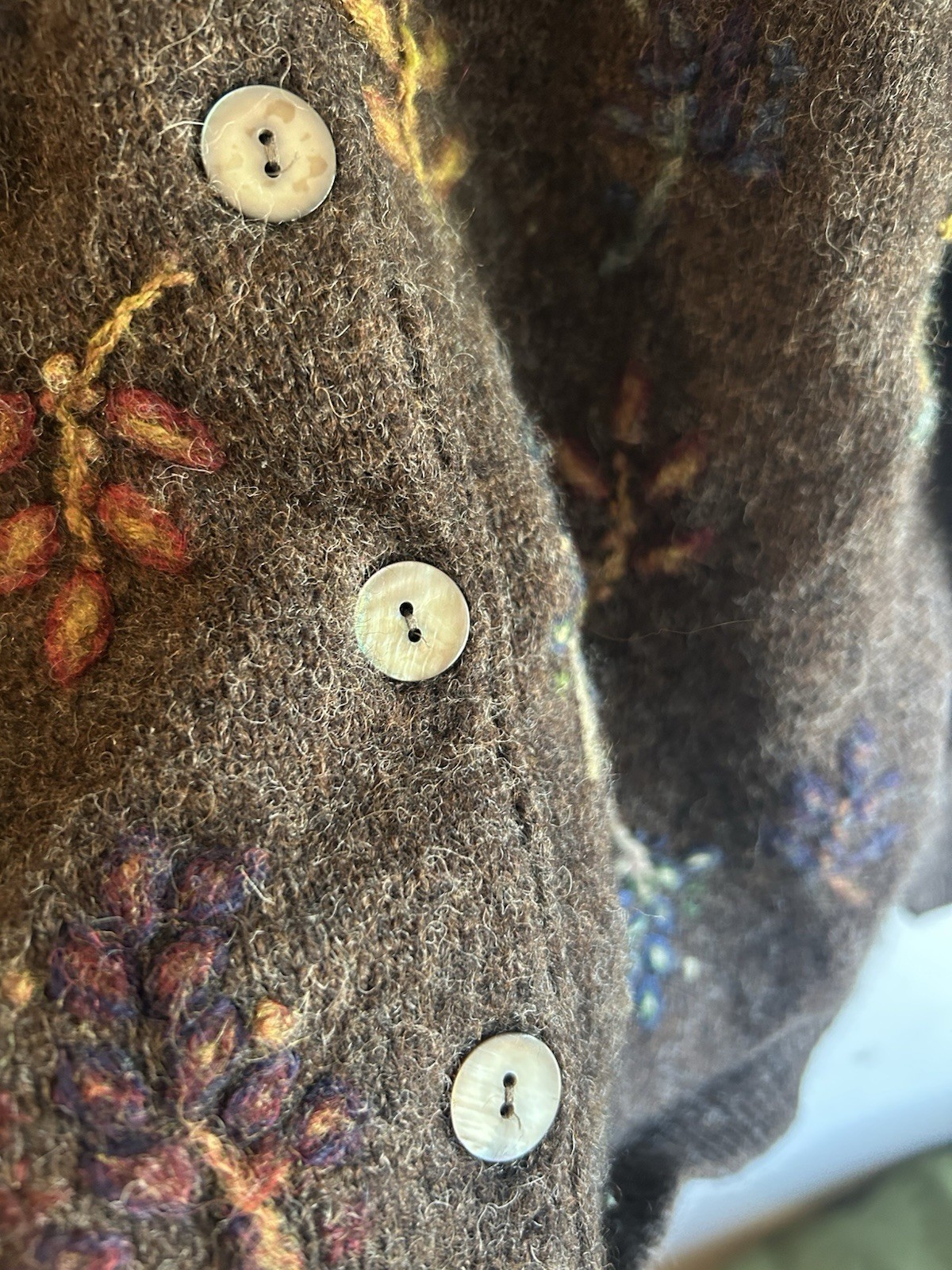 90’s Deane & White Brown 100% Wool Fall Leaves Embroidered Sweater SZ Petite M