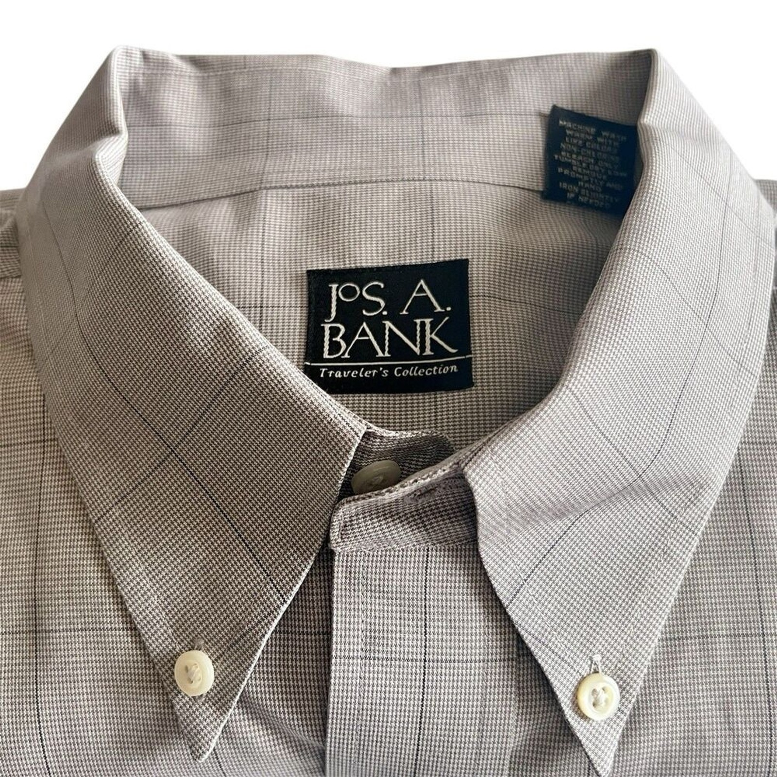 Jos A Bank Traveler Shirt Sz XL Tan Check Long Sleeve Button Down Collar Cotton