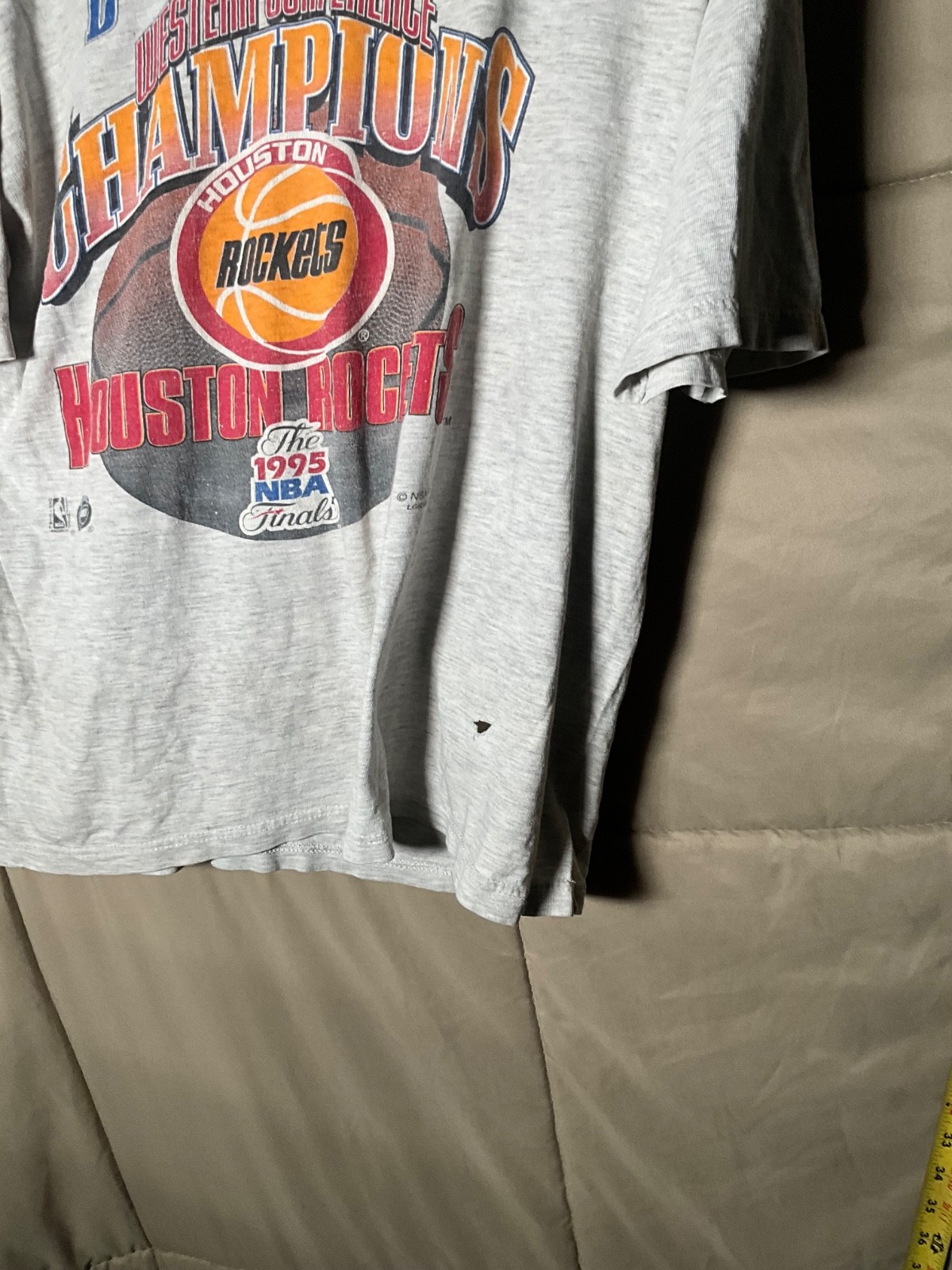 Vintage 1995 Houston Rockets Western Conference Back To Back Champions TShirt L