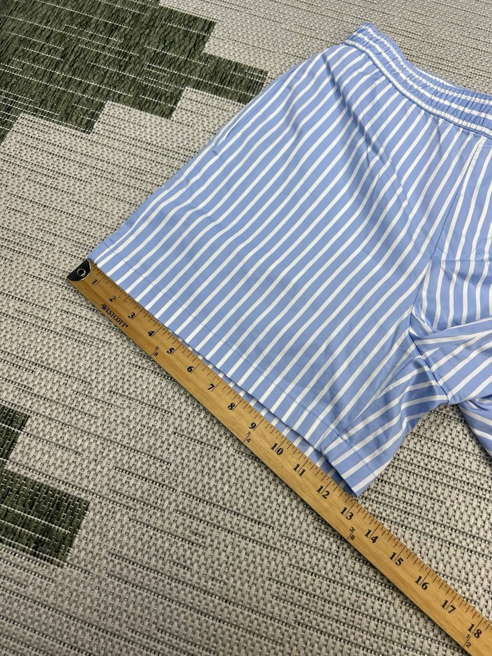 Todd Snyder 5 Inseam Striped Poplin Shorts Mens Small Blue Cotton Stretch New
