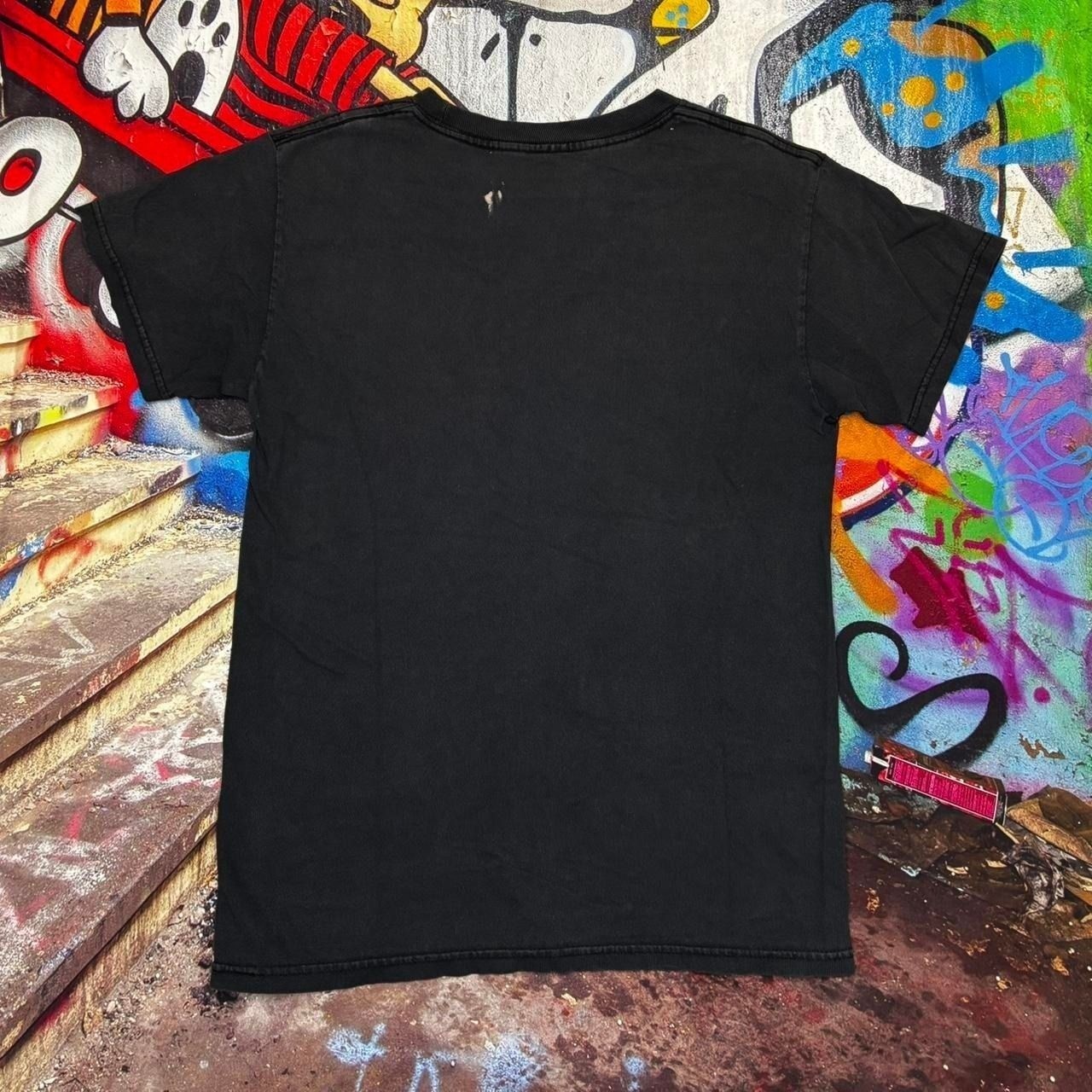 Pink Floyd “Dark Side of the Moon” graphic tee