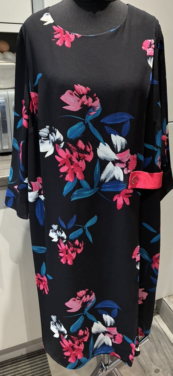 Phase Eight Edie Floral Black Pink Blue White Floral Wrap Style Dress size 18