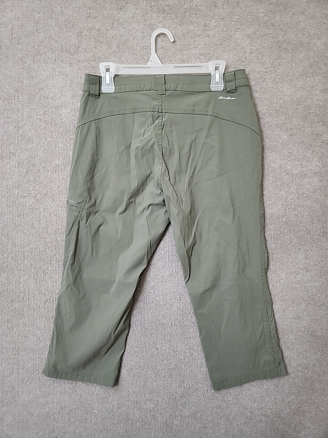 Eddie Bauer Rainier Capri Pants Womens 8 Green Nylon Stretch Hiking UPF 50+