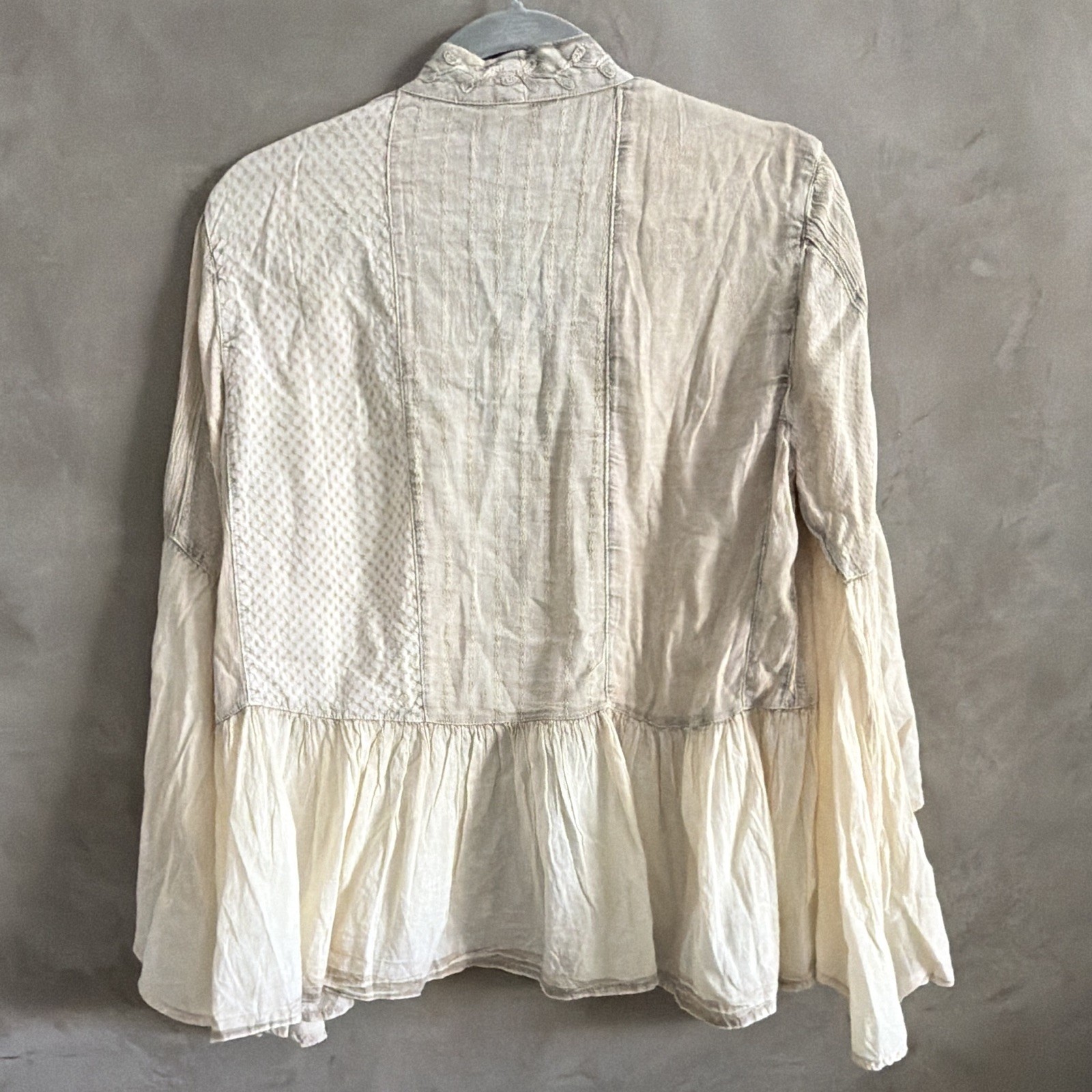 Young Threads Latte Open Front Embroidered Bell Sleeve Blouse Top S TP45304