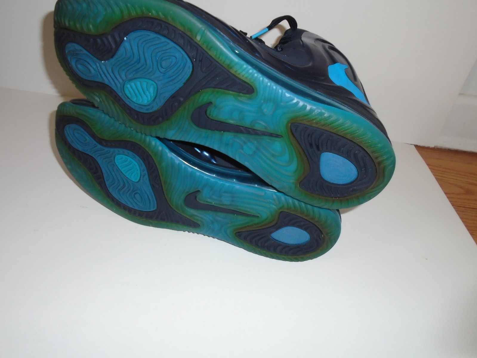Nike Air Max Hyperposite Dark Obsidian 524862-401 Size 10.5