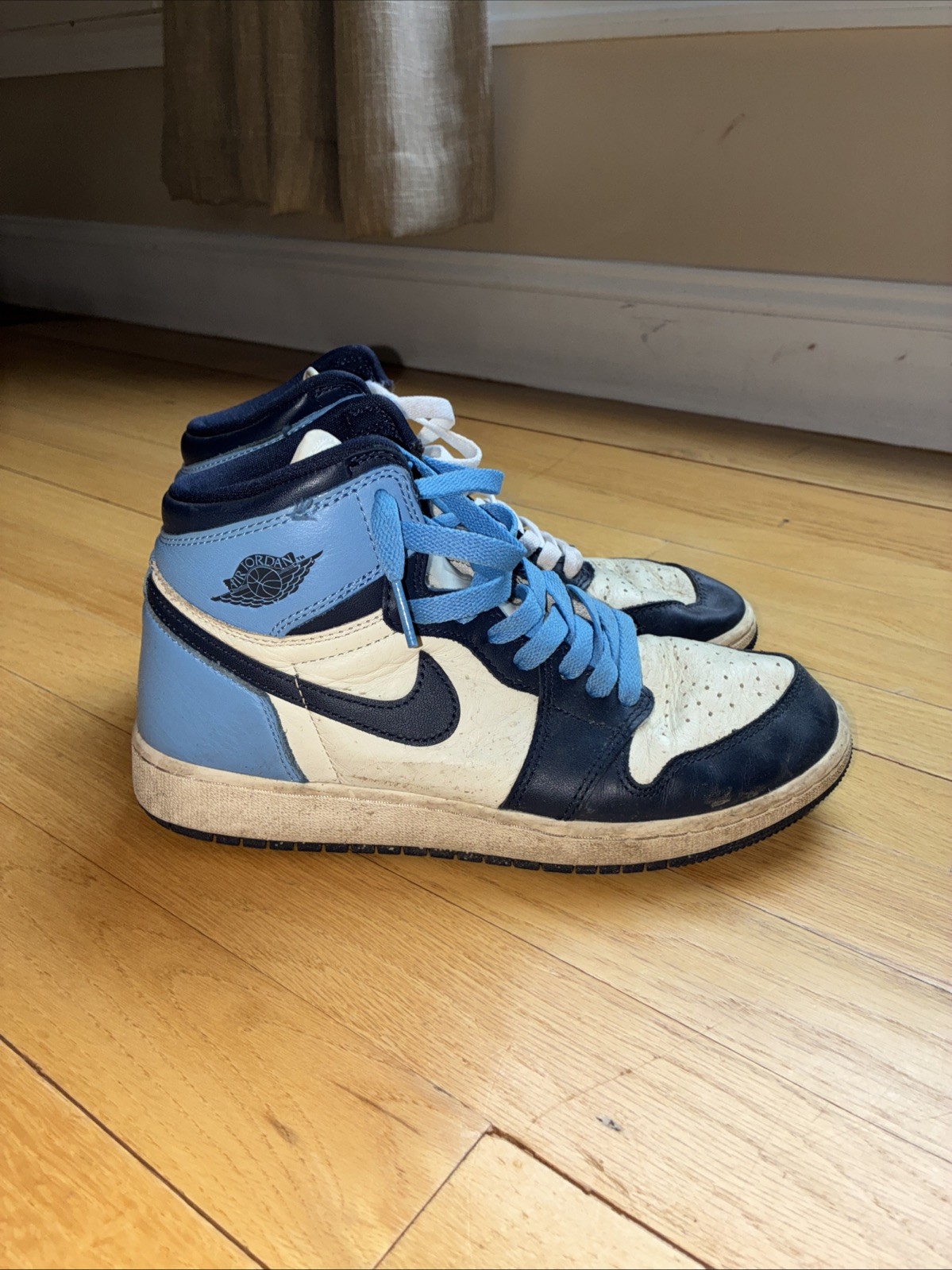 Jordan 1 Obsidian