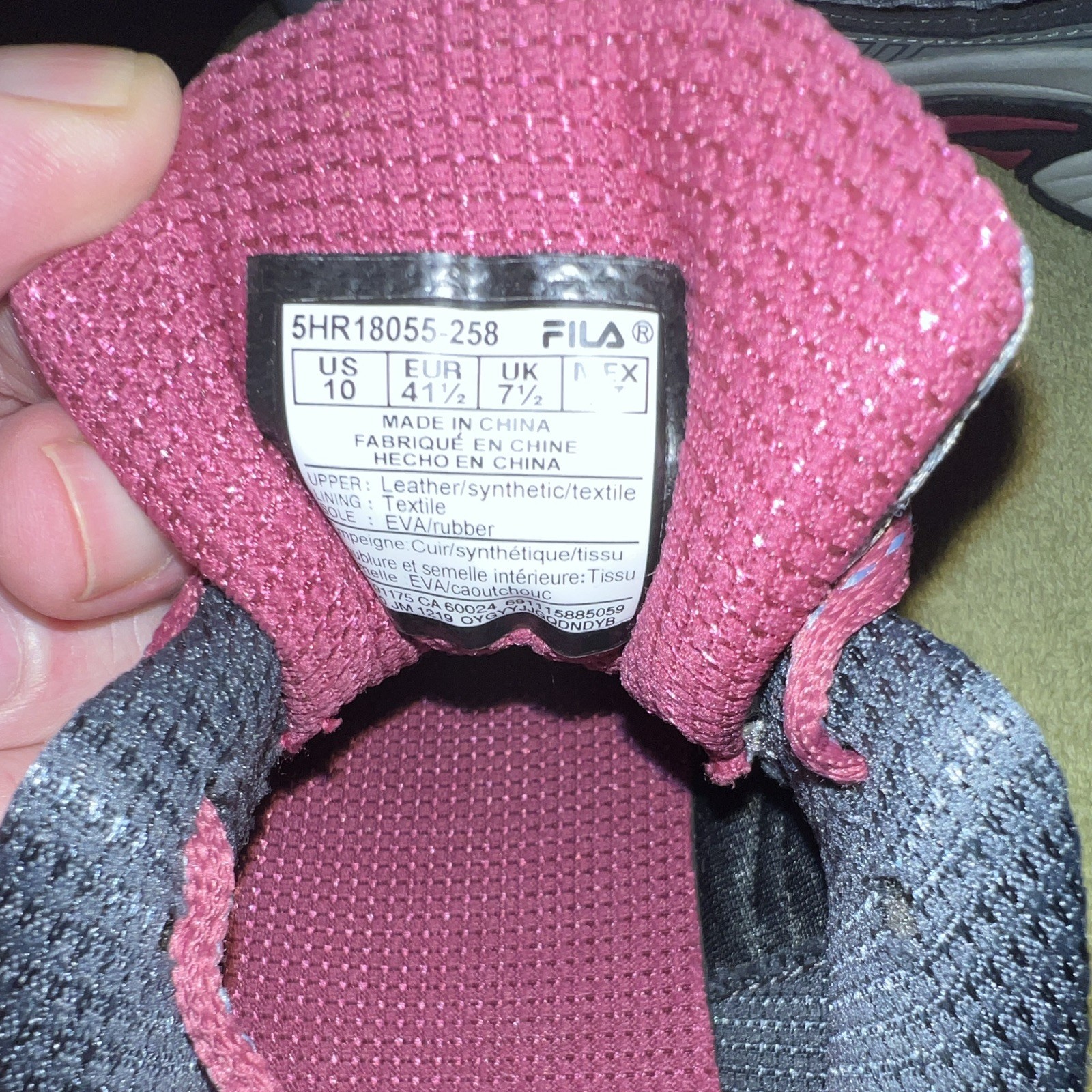FILA Women’s Gray/Pink Lace-Up Athletic Sneakers 5HR18055-258