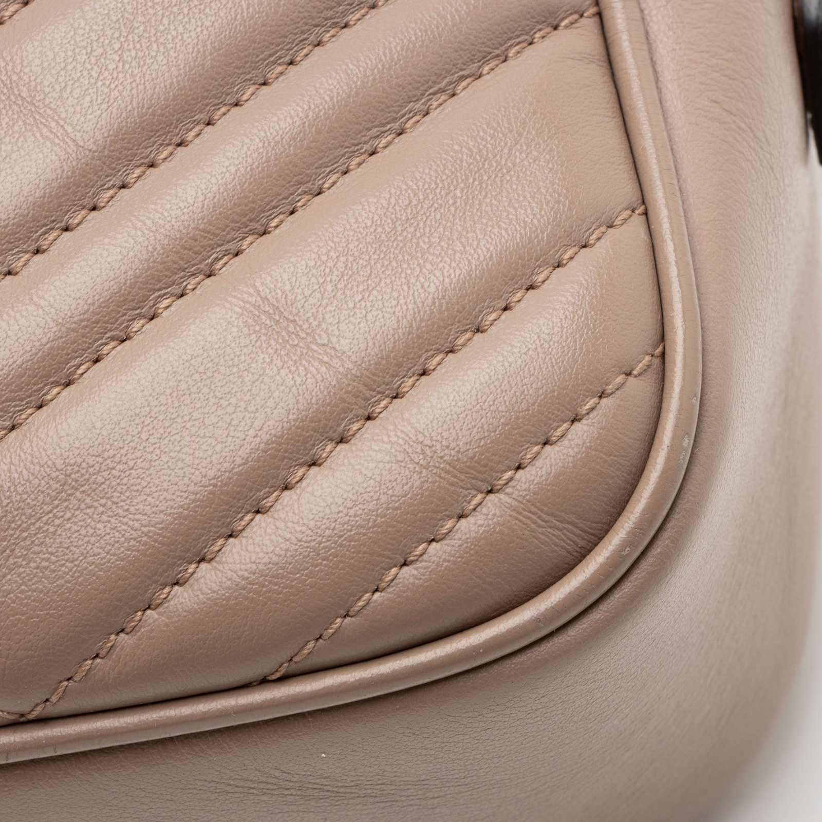 Gucci Matelasse Leather GG Marmont Small Camera Bag