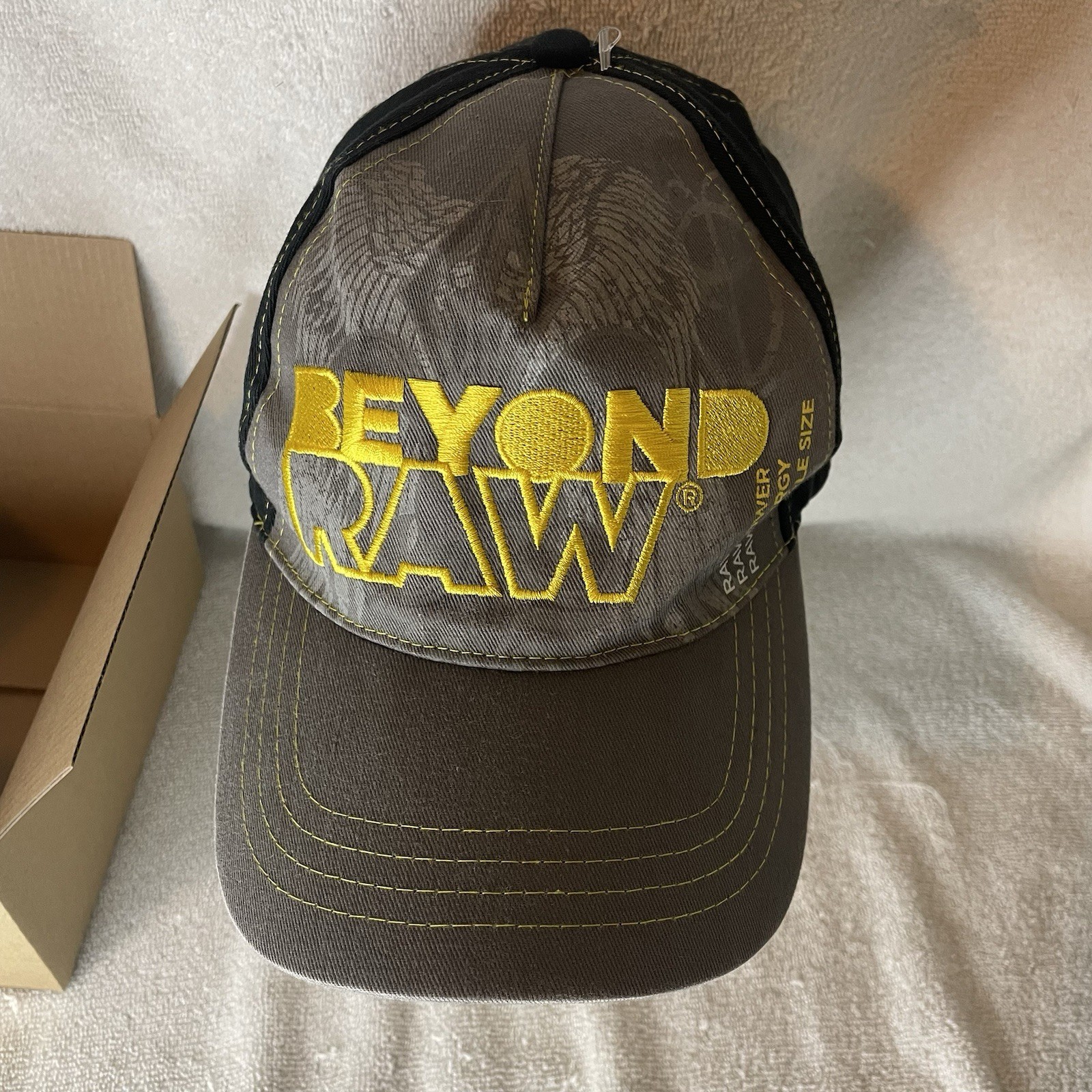 Beyond RAW GNC Hat Mens One Size Black Yellow Outdoor Ball Cap Gym Fitness