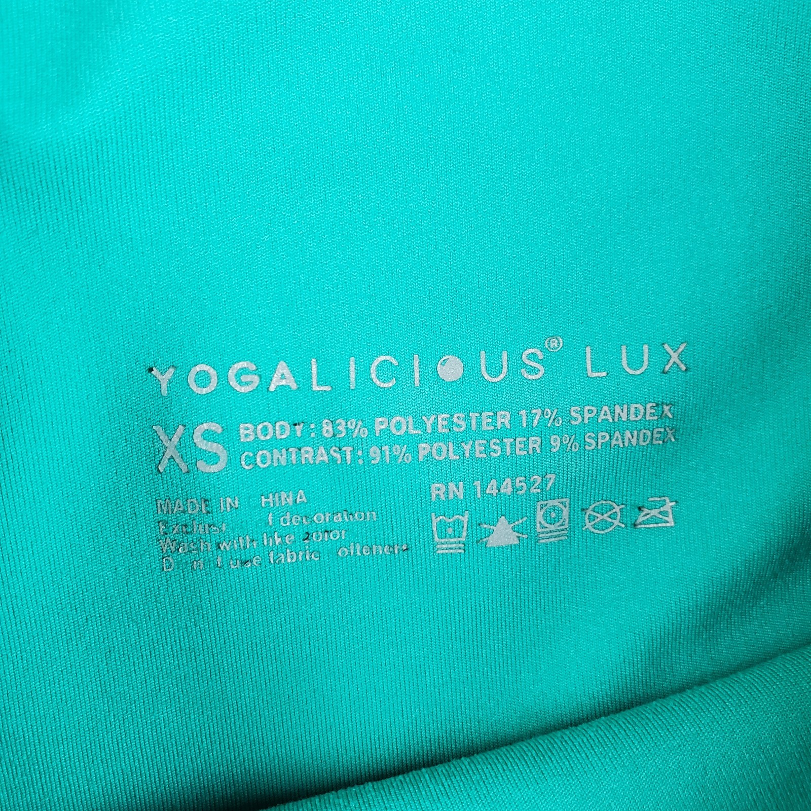 Yogalicious Shorts Womens XS Green Lux Everyday 7″ Short Biker Active Yoga Gym