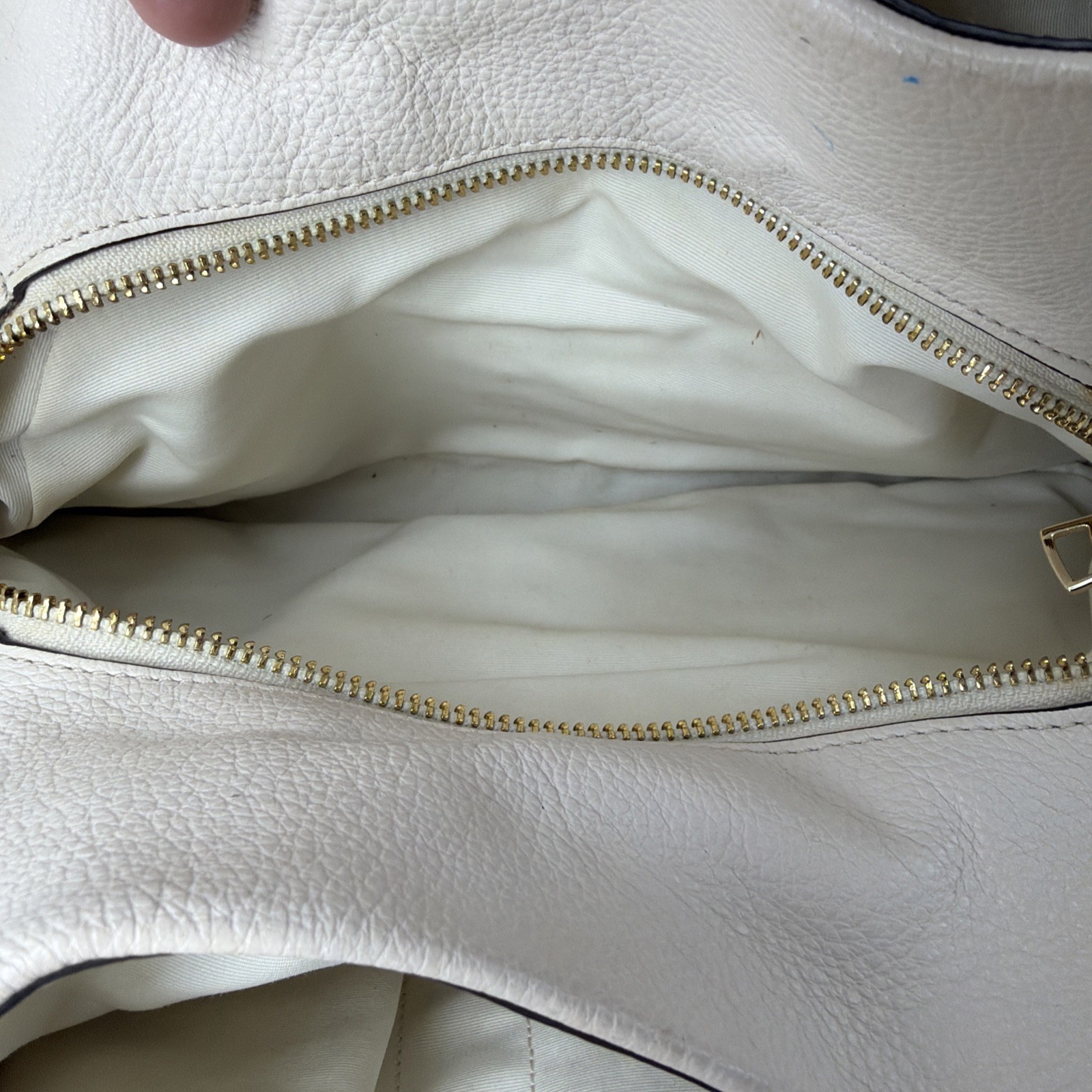 Coach Madison Phoebe Shoulder Bag Bone Pebbled Leather F35723 Compartments 3 Zip