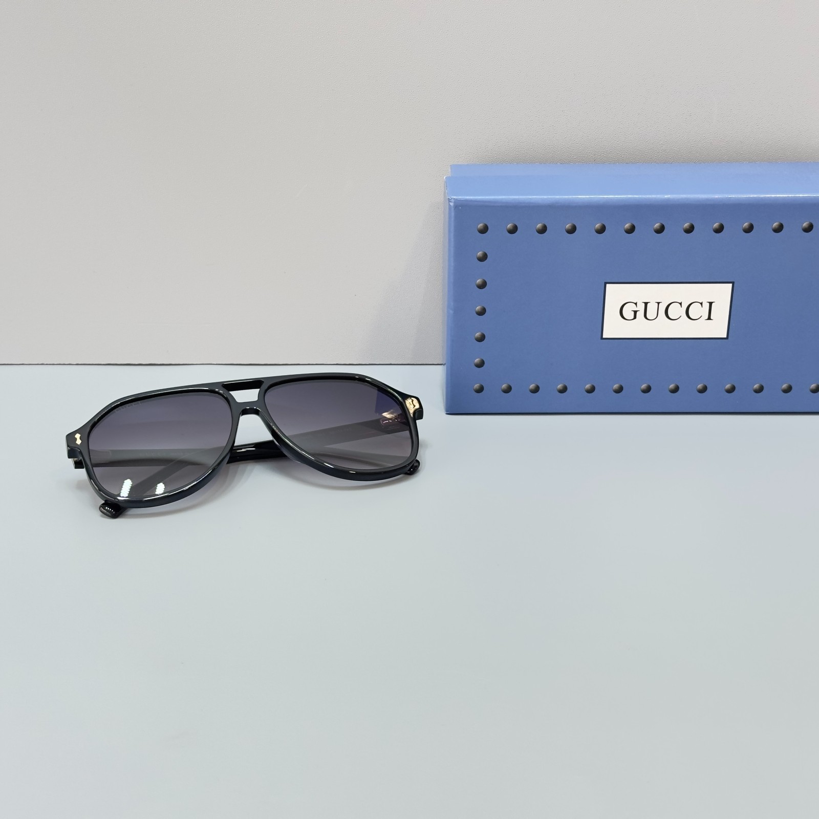 Gucci GG1042S Black Frame Gray Lens Aviator Sunglasses Unisex New w/ Box