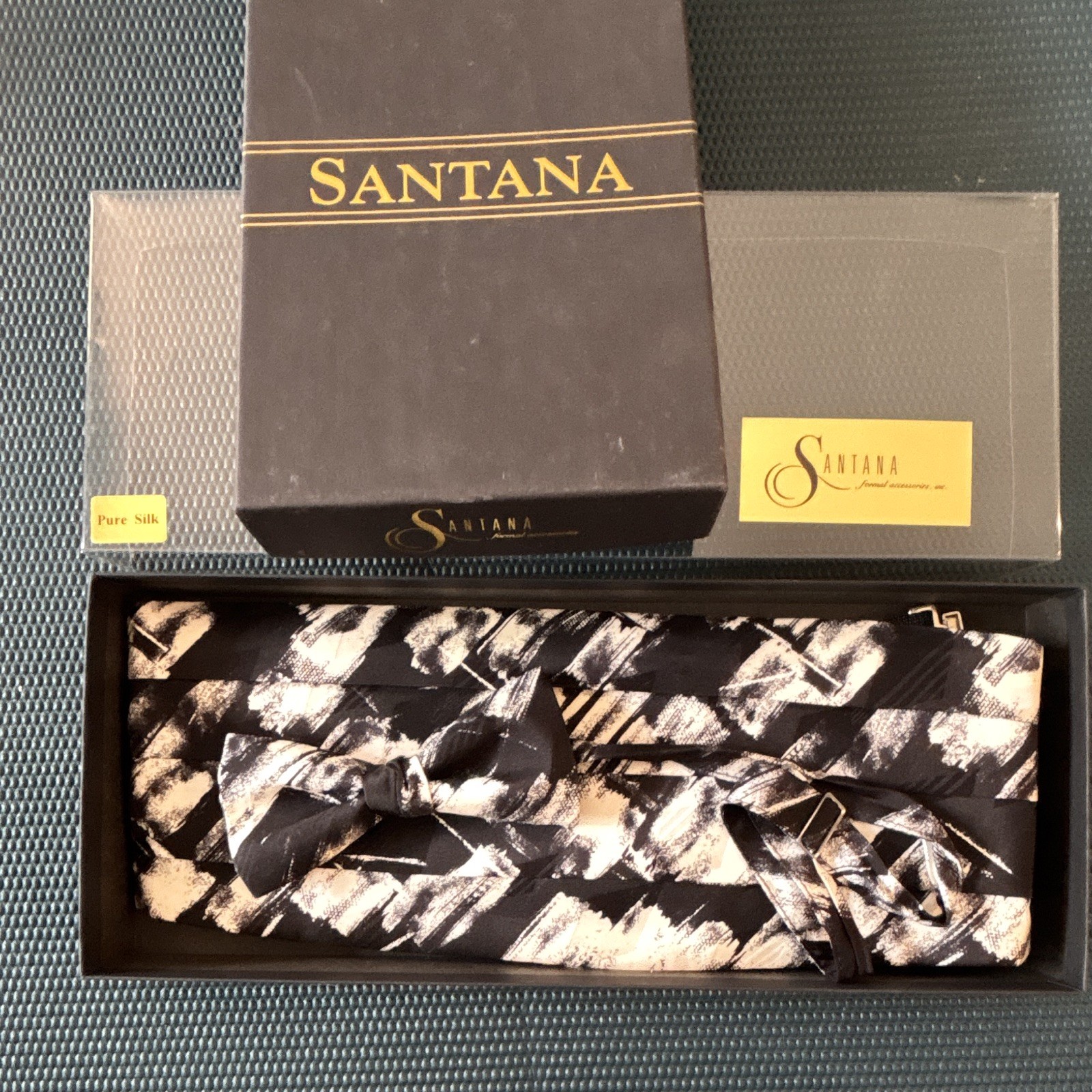 Santana Men’s Designer Silk 4-Piece Tie Set Black White Geometric Pattern