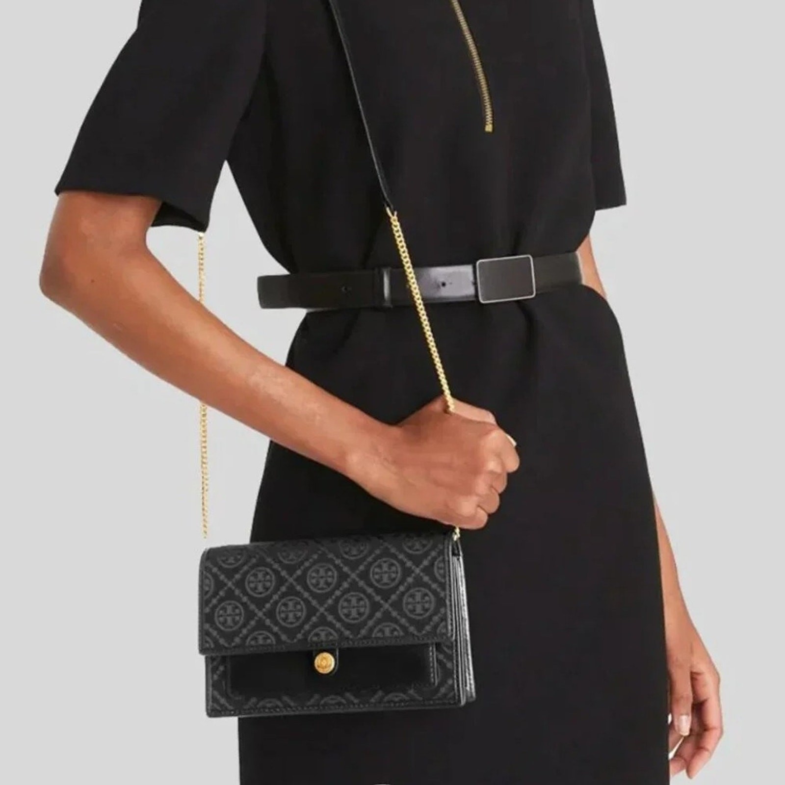 TORY BURCH T Monogram Chain Wallet Crossbody 160487 Black $390