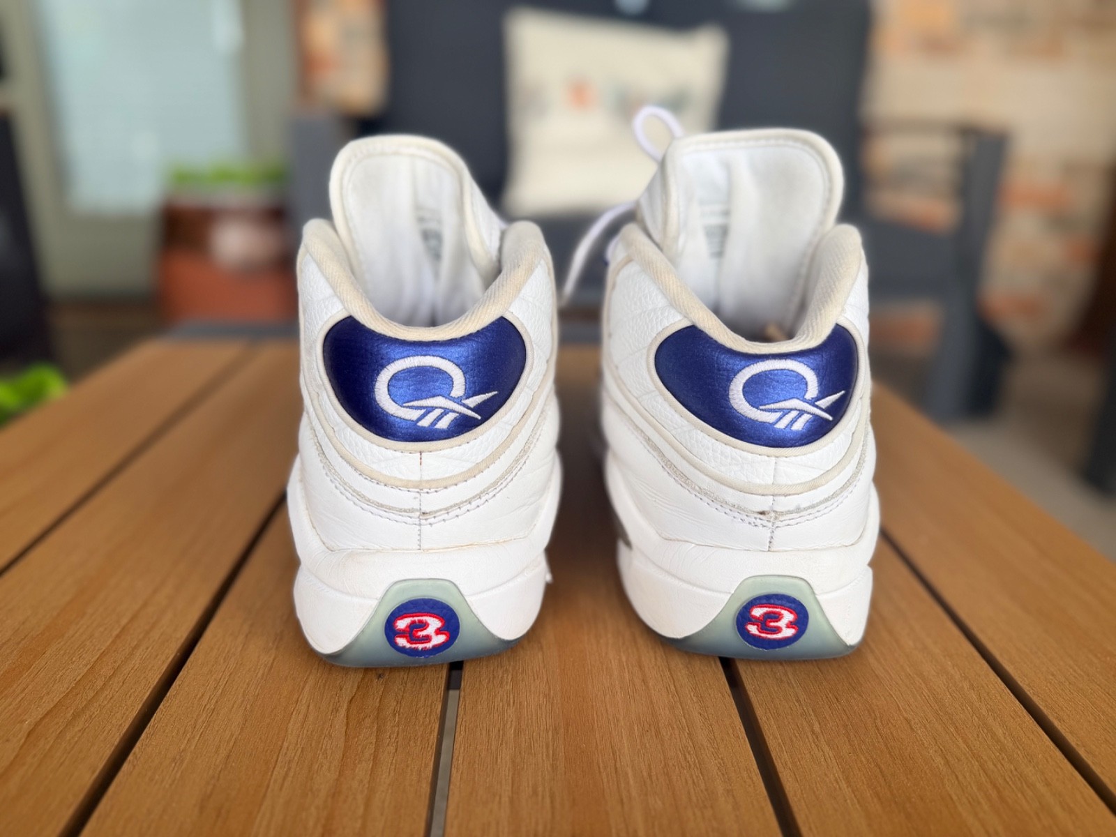 Reebok Classic Mid Allen Iverson Blue Toe OG Basketball Shoes Size 10.5