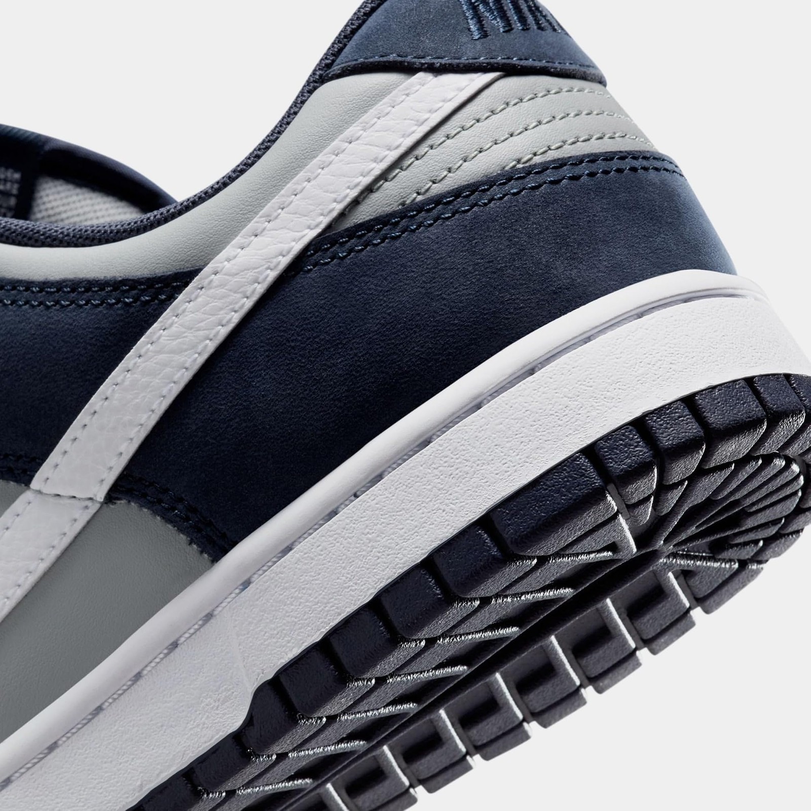 Nike Dunk Low (Obsidian/White-LT Smoke Grey) – Obsidian, White, Light Smoke Grey