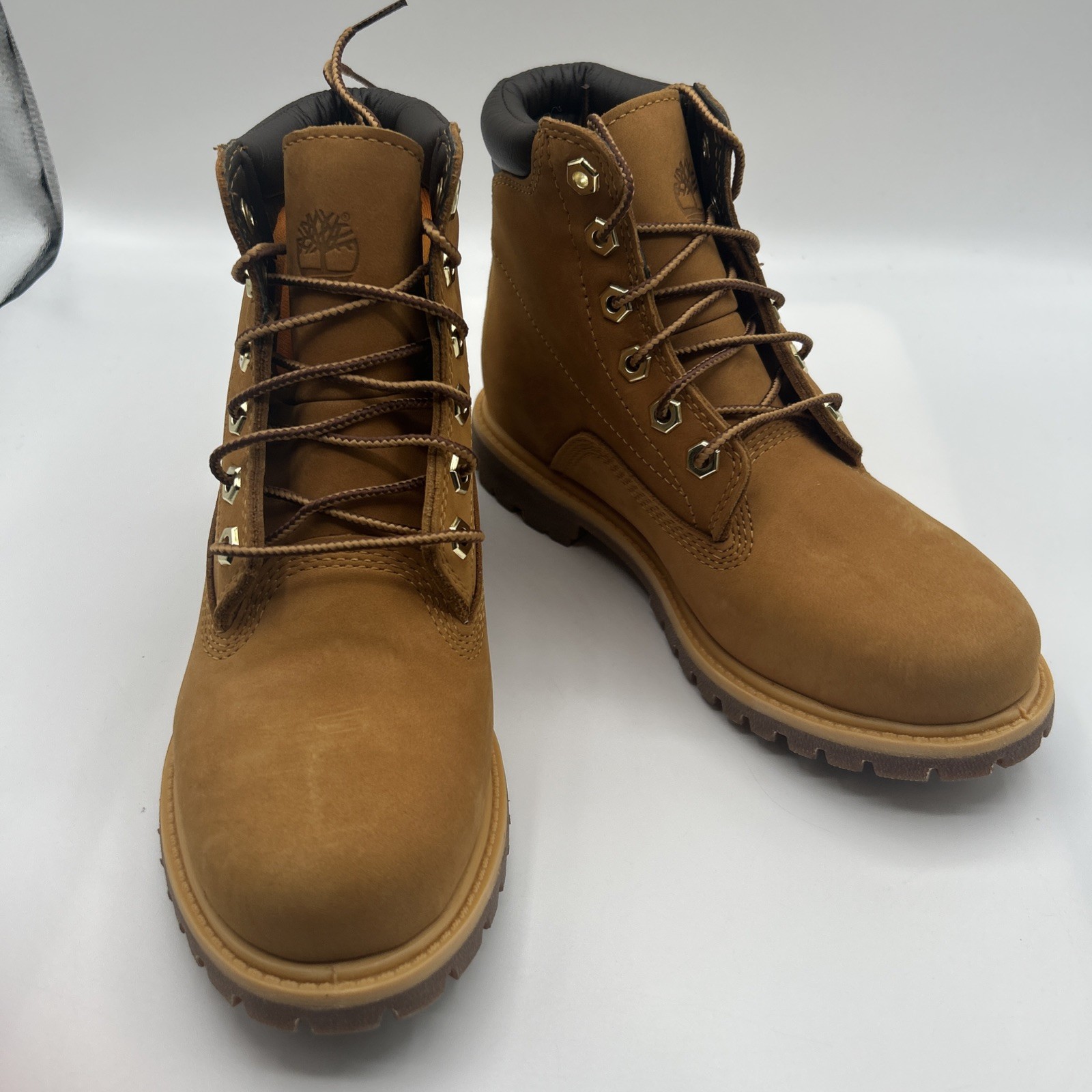 TIMBERLAND Women’s Waterville 6in Waterproof Boot,Wheat Nubuck,SZ:6 M,NEW/DEFECT