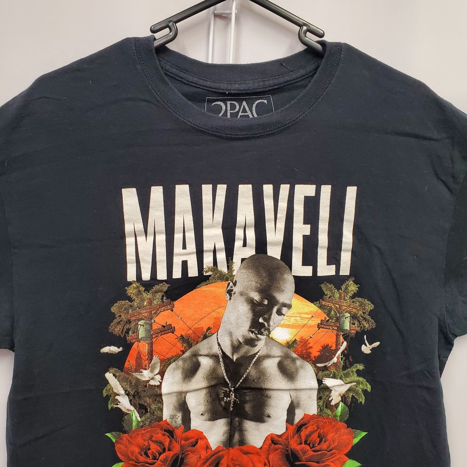 2PAC Retro 2016 Makaveli Roses 90s Style Rap T-Shirt Black Sz Large 20.5″x28″