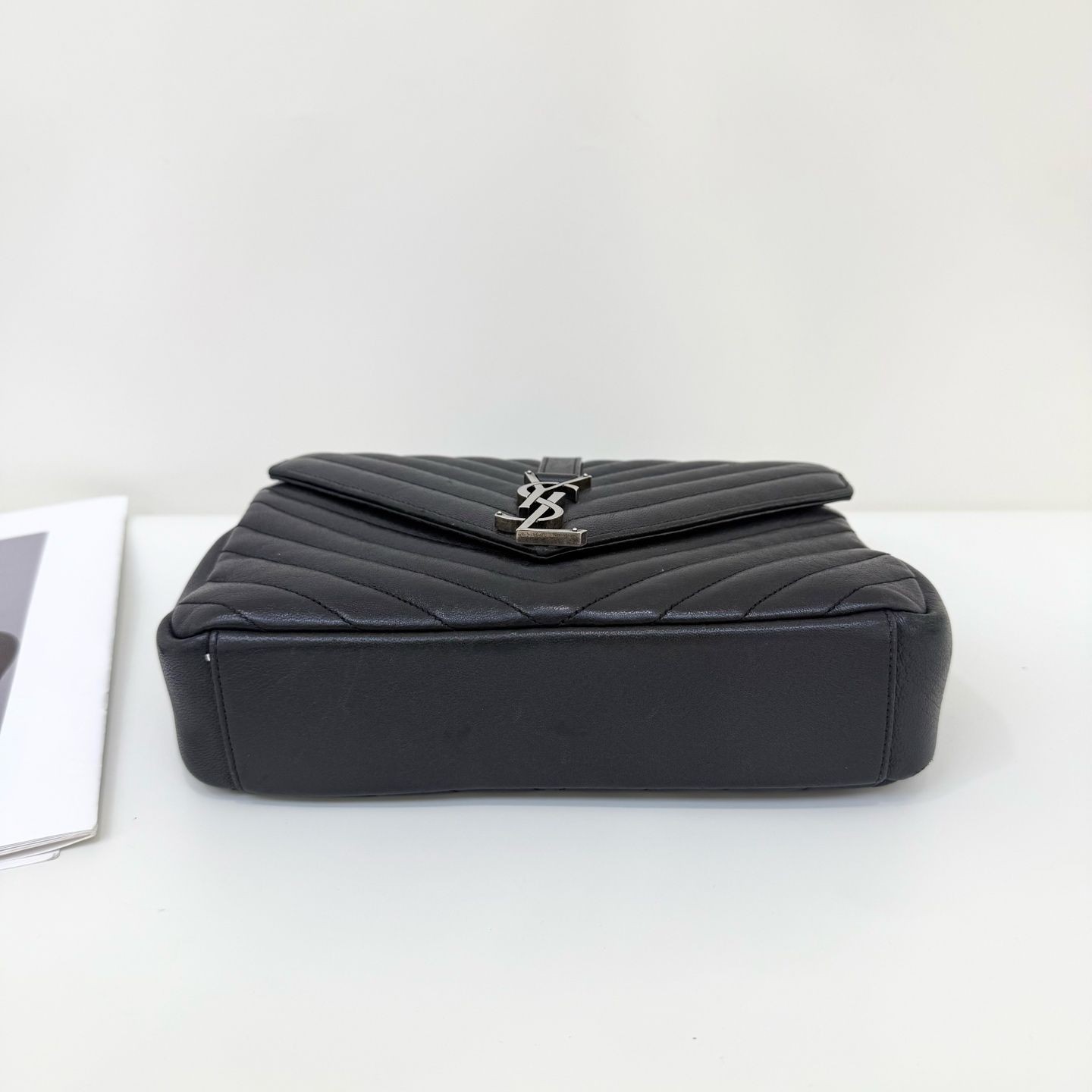 Saint Laurent College Medium Flap Bag Black Leather SHW Chain Crossbody Auth