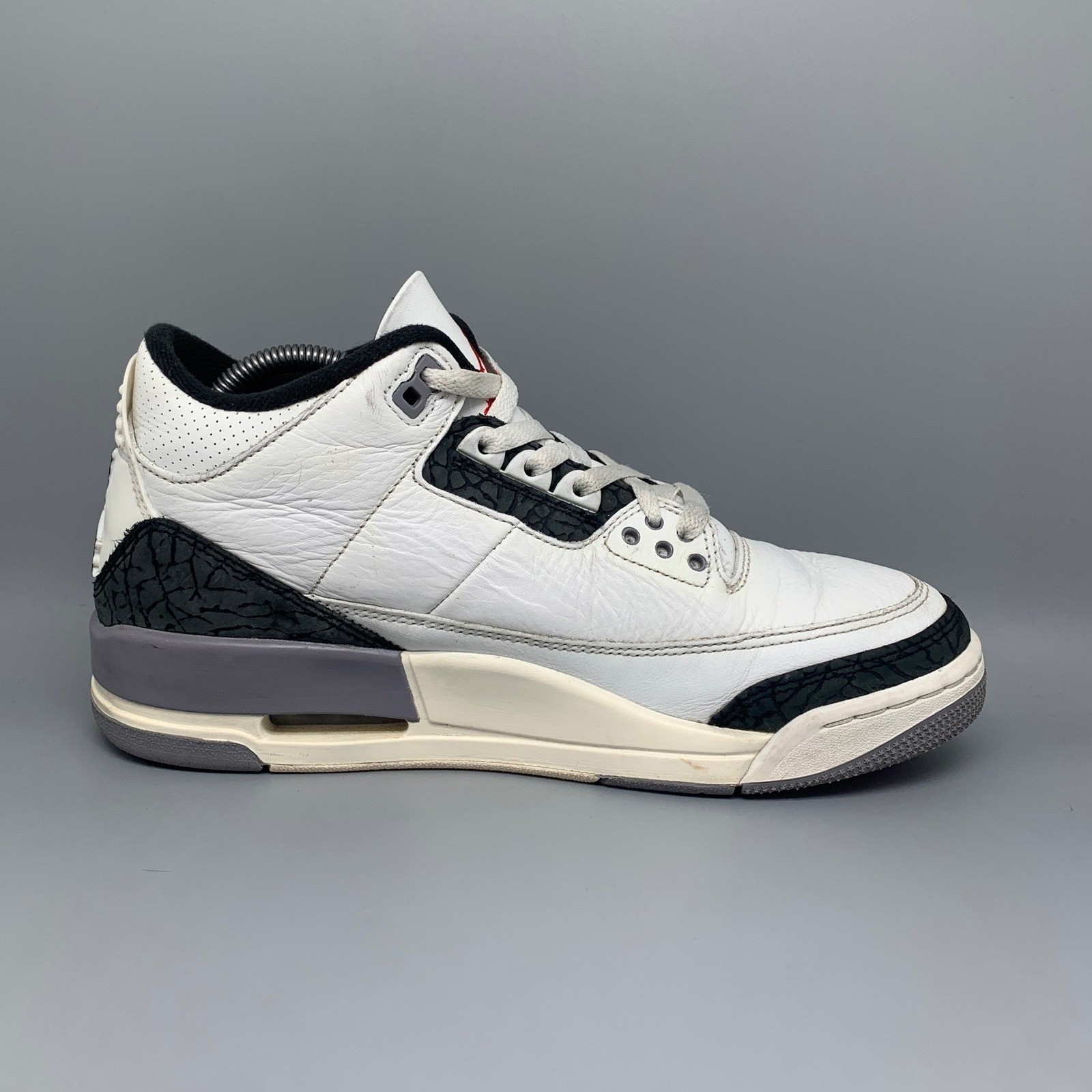 Jordan 3 Retro Cement Grey Basketball Shoes CT8532-106 Men’s Sz 8.5