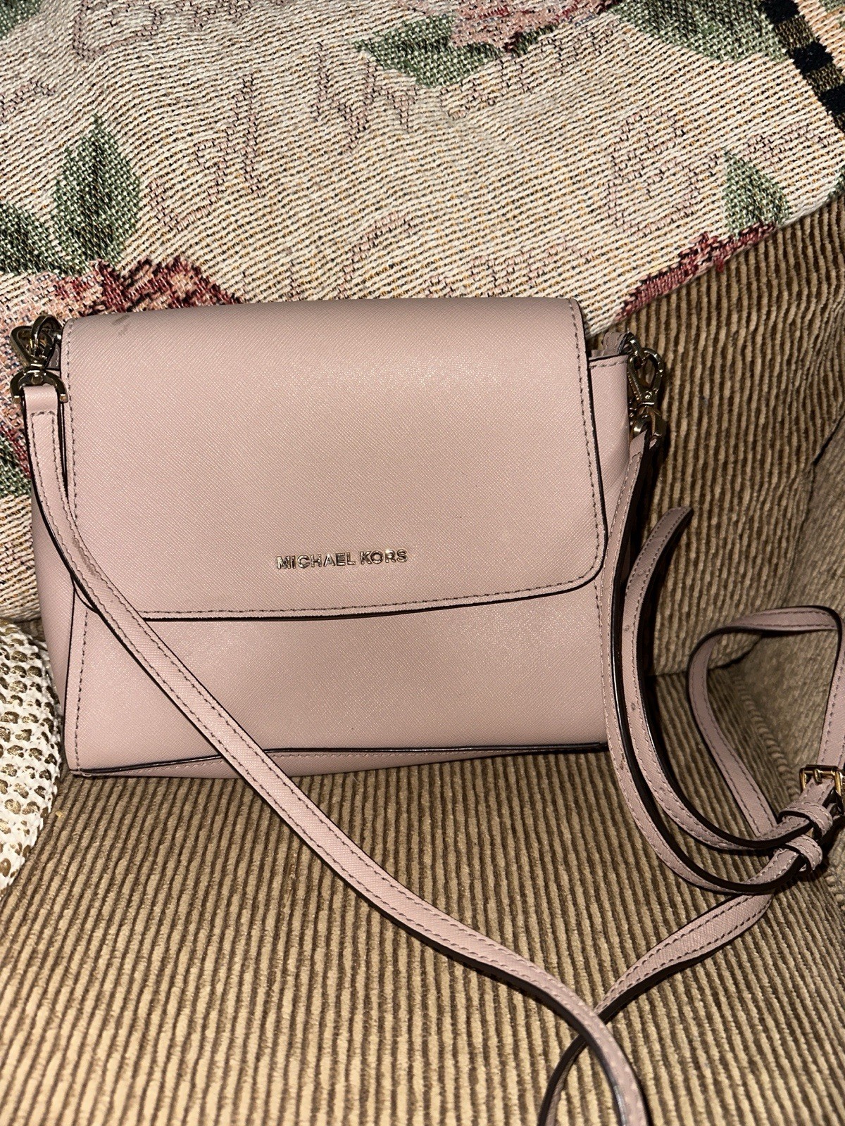 Michael Kors Pink Logo Crossbody Bag Chain Top Handle Gold Hardware Zip/Mag