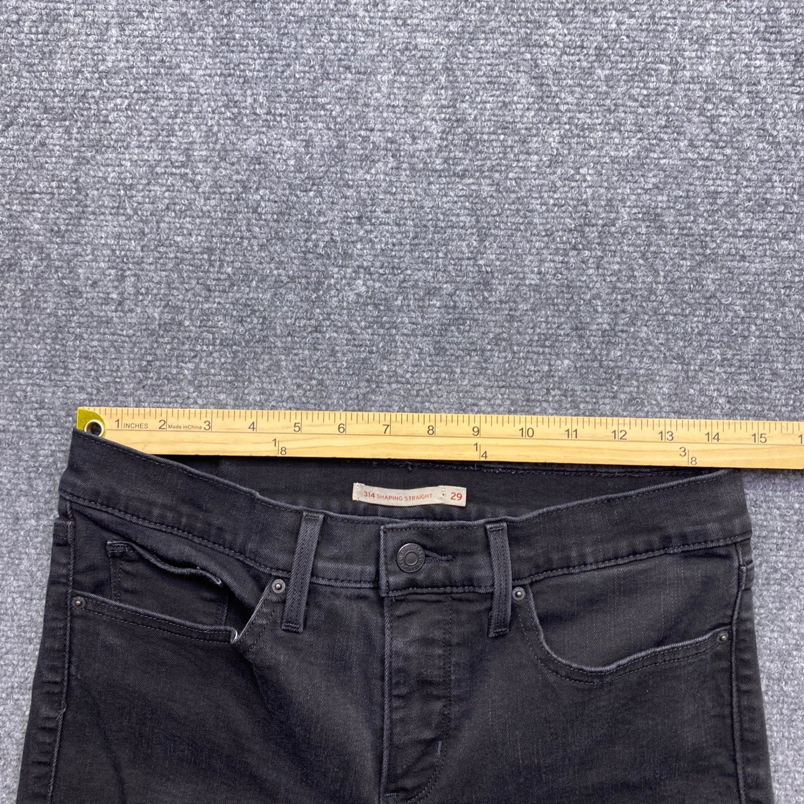 Levis 314 Shaping Straight Jeans Womens 29 Black Denim Stretch Grunge Preppy