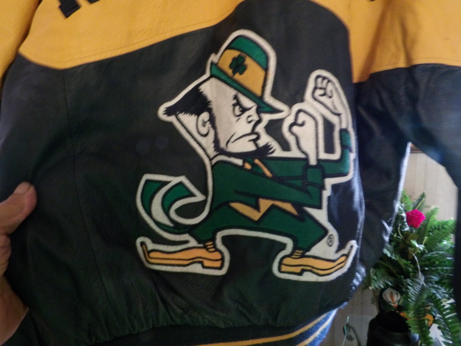 VTG College Phase Varsity Jacket Mens M Yellow Notre Dame Fighting Irish Leather