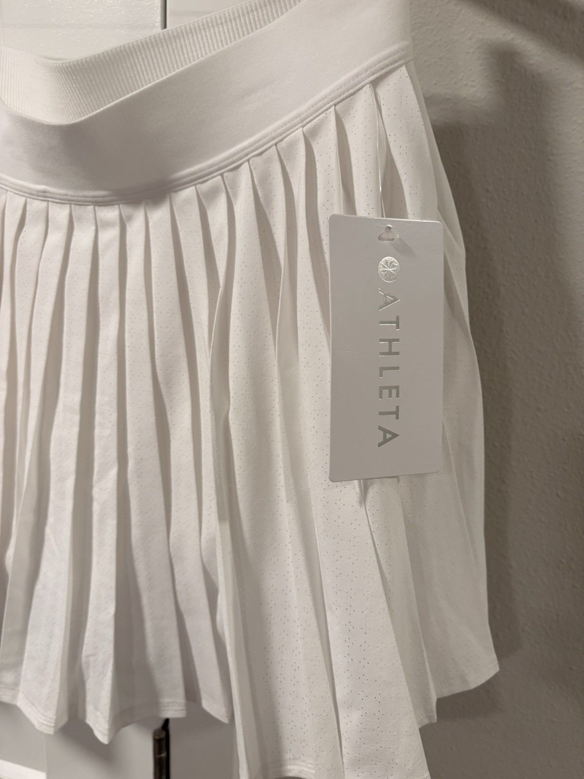 Athleta Match Point Pleated Lasercut Skort Skirt Golf Tennis White Women’s XL