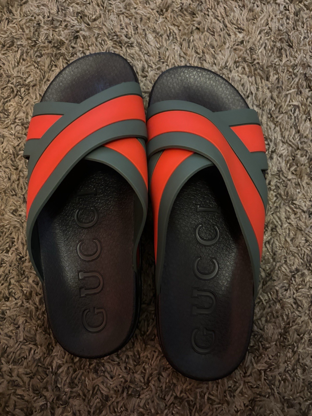 Brand new gucci web slides size 9 i ship same day or next day