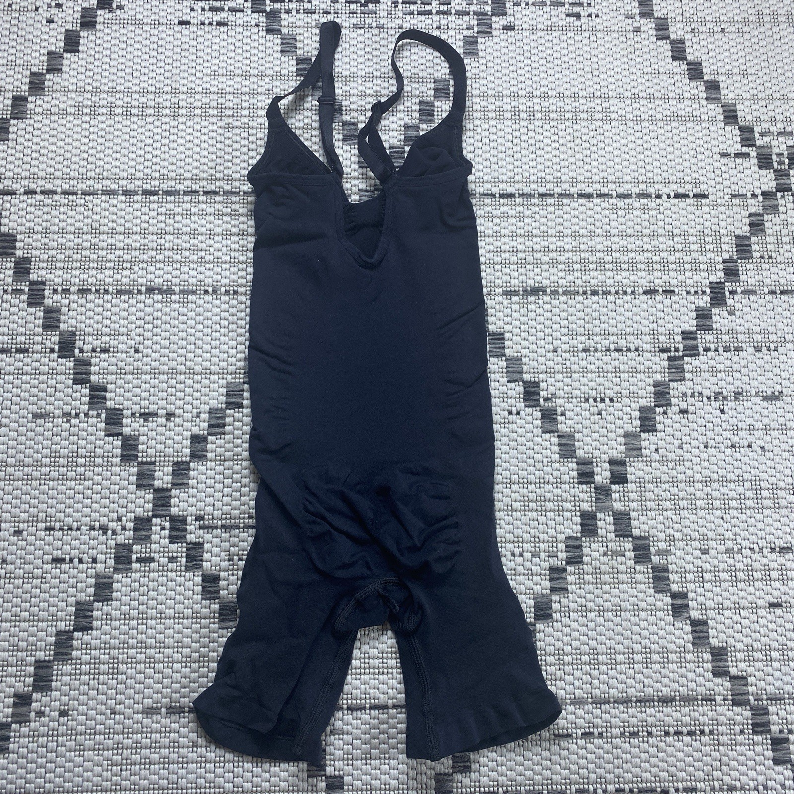 Skims Women’s Seamless Sculpt Mid-Thigh Bodysuit Black Sz:S Onyx NWT