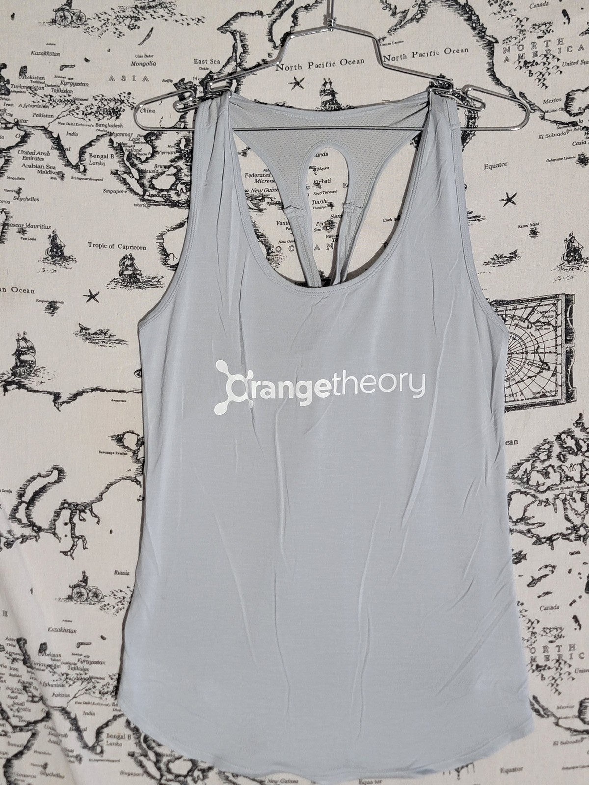 Orangetheory Fitness Women’s Tank Top Racerback Twist Back Logo Activewear S/M