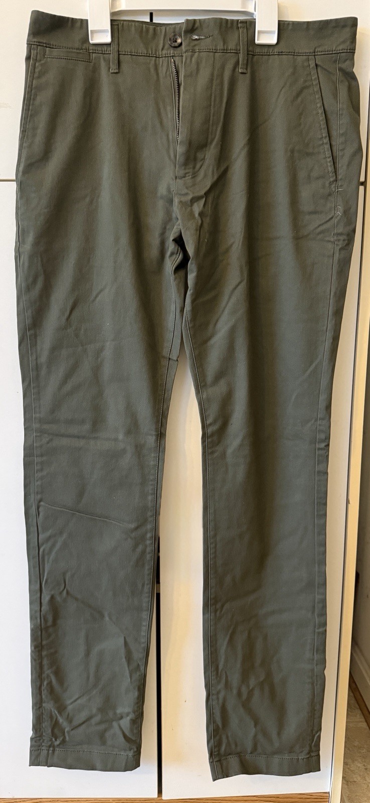Men’s Goodfellow Gray Chino Pants, 32×34, Slim Fit, Excellent Condition