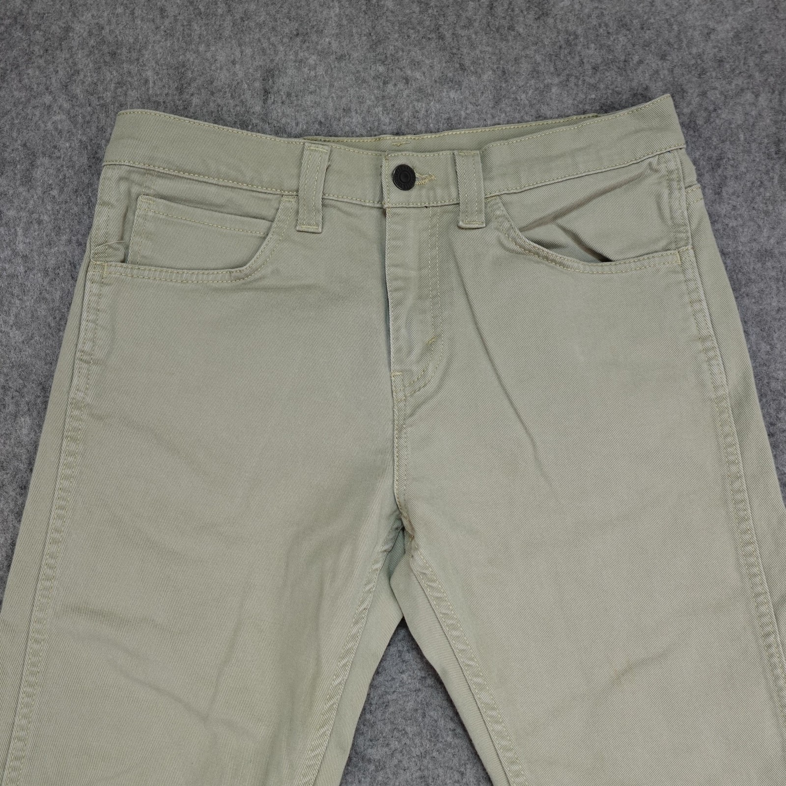 Levis 513 Jeans Mens 32×32 Khaki Slim Straight Stretch Chino Pants Light Wash 32