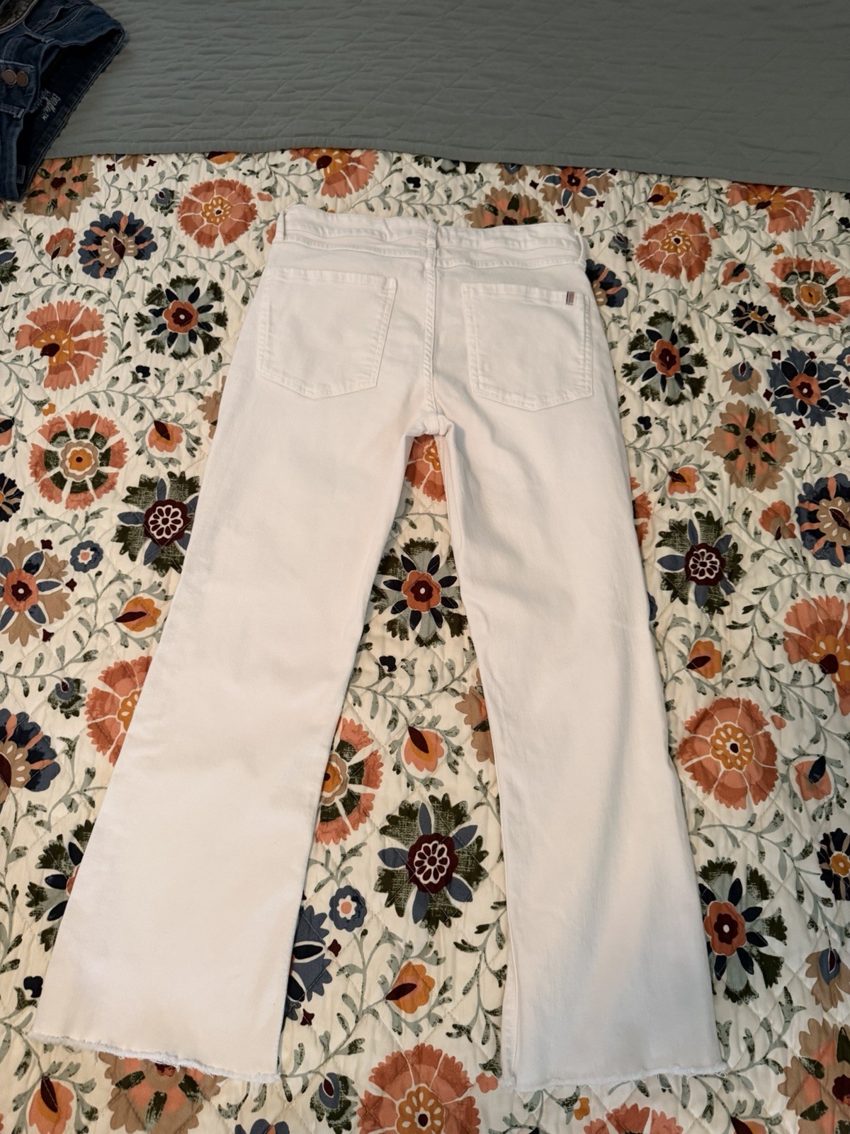 Morrison Women’s Straight Jeans White Light Wash Regular Fit Cotton 5-Pocket