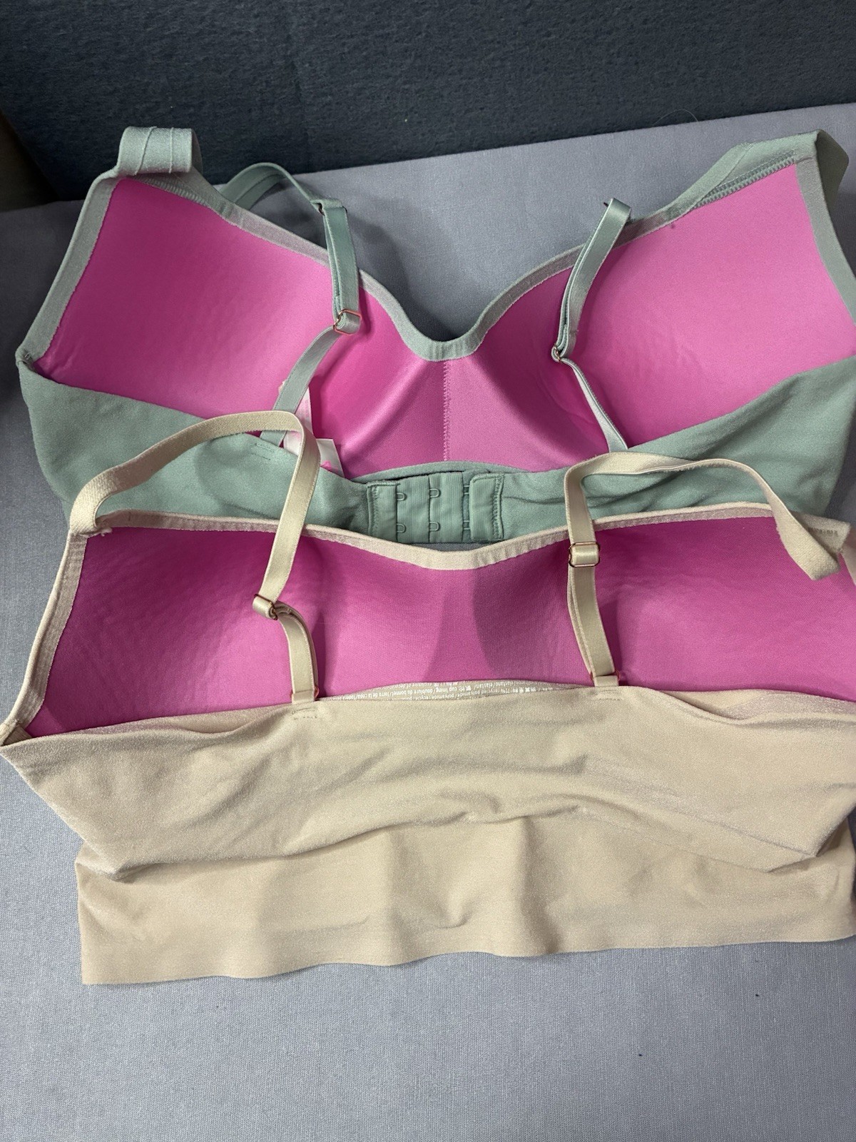 PINK Victoria’s Secret Wireless Padded Bralette Bra Lot 2 S/D Green Beige Pink