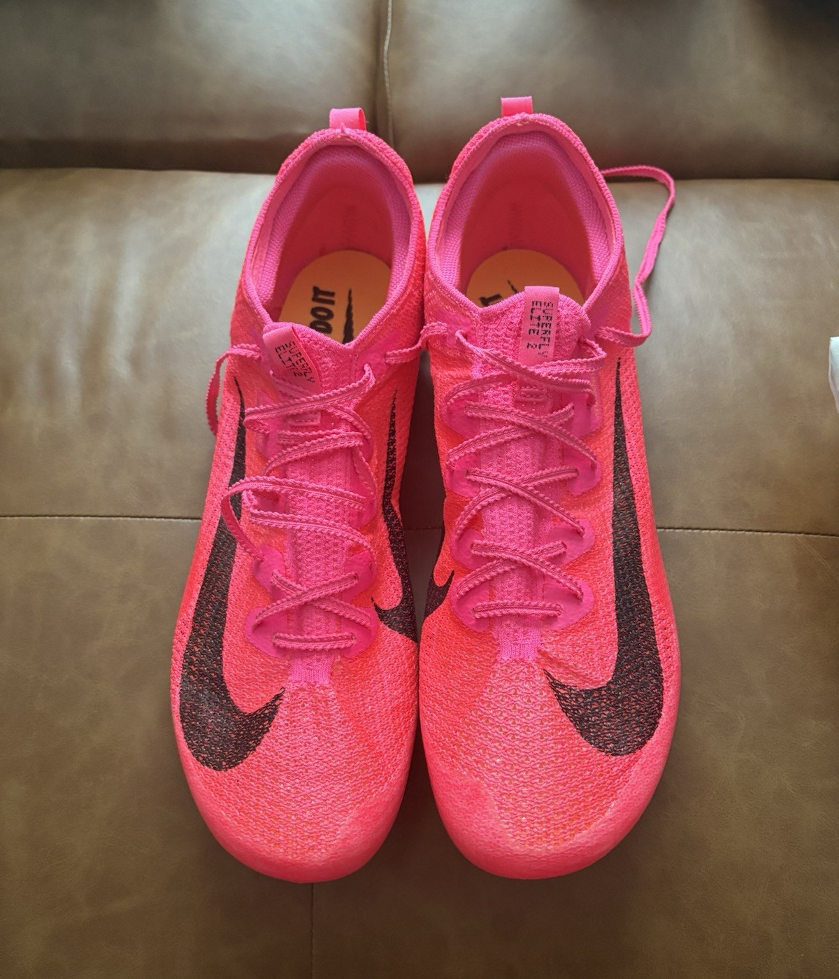 Nike Men’s Pink/Black/Gold Low Top Lace-Up Running Sneaker Solid
