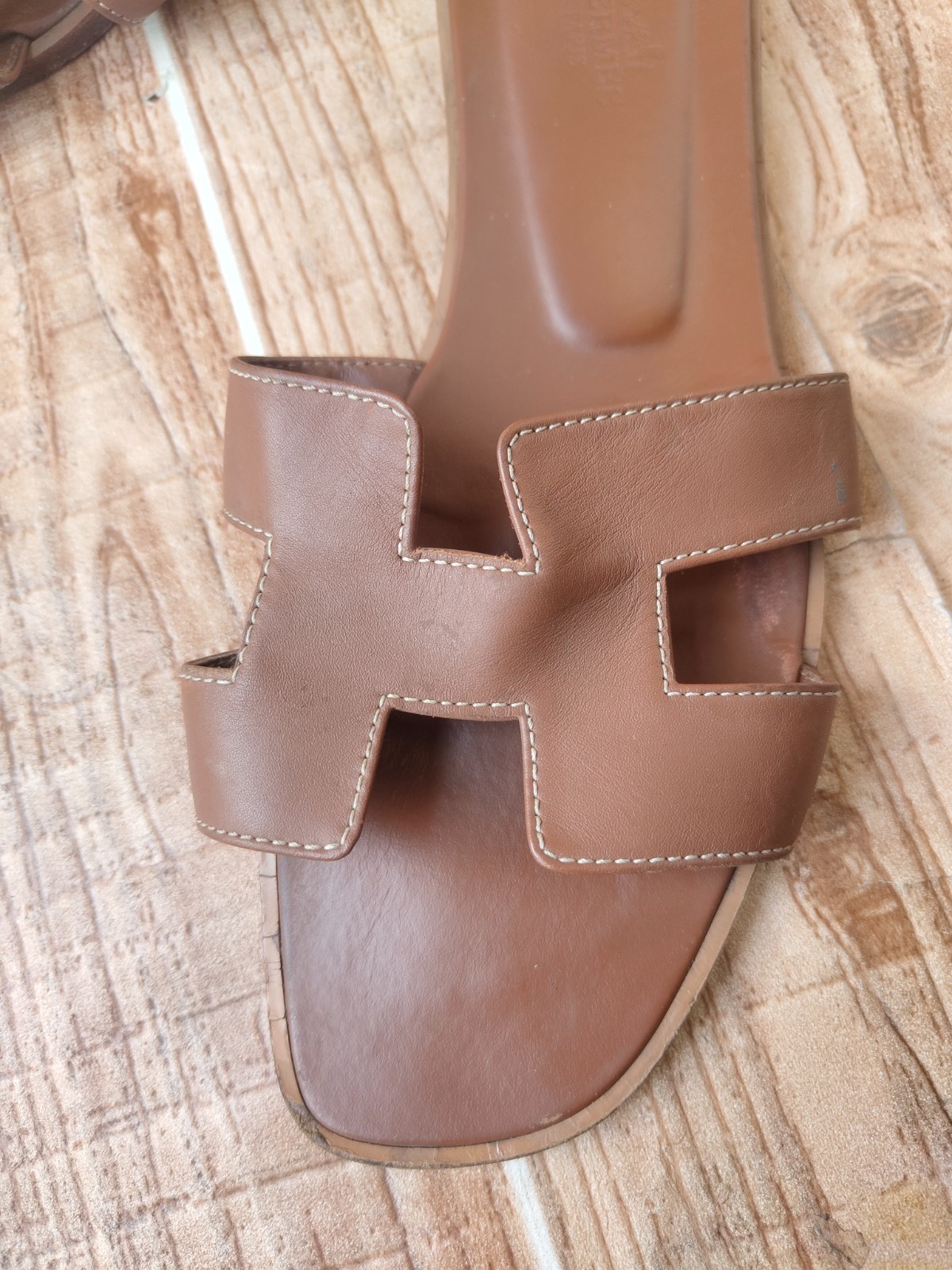 HERMES Oran Women’s Brown Leather Sandal Flats EU 40.5 / US 10.5