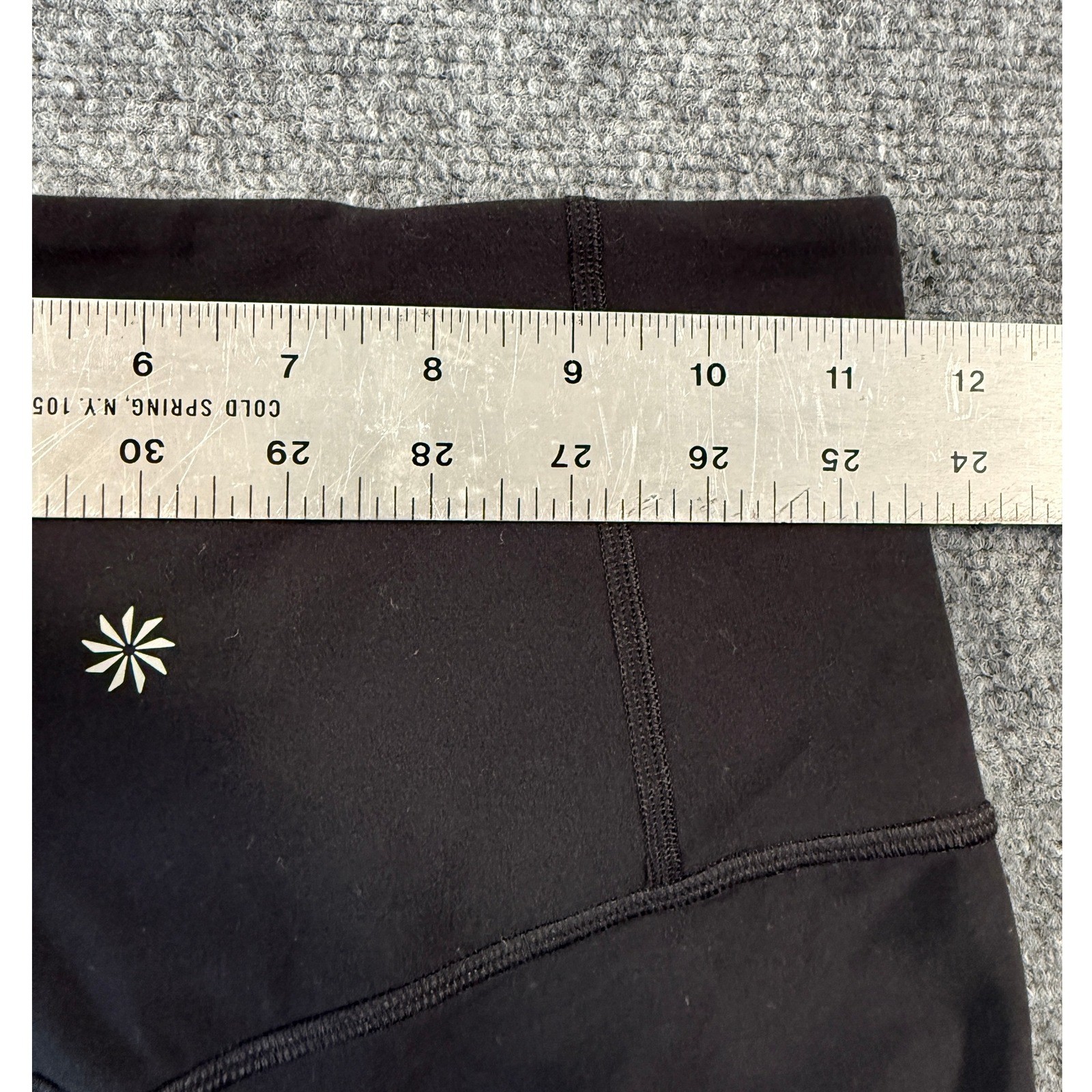 Athleta Ultra High Rise Elation 7″ Black Bike Shorts Womens XS Athletic